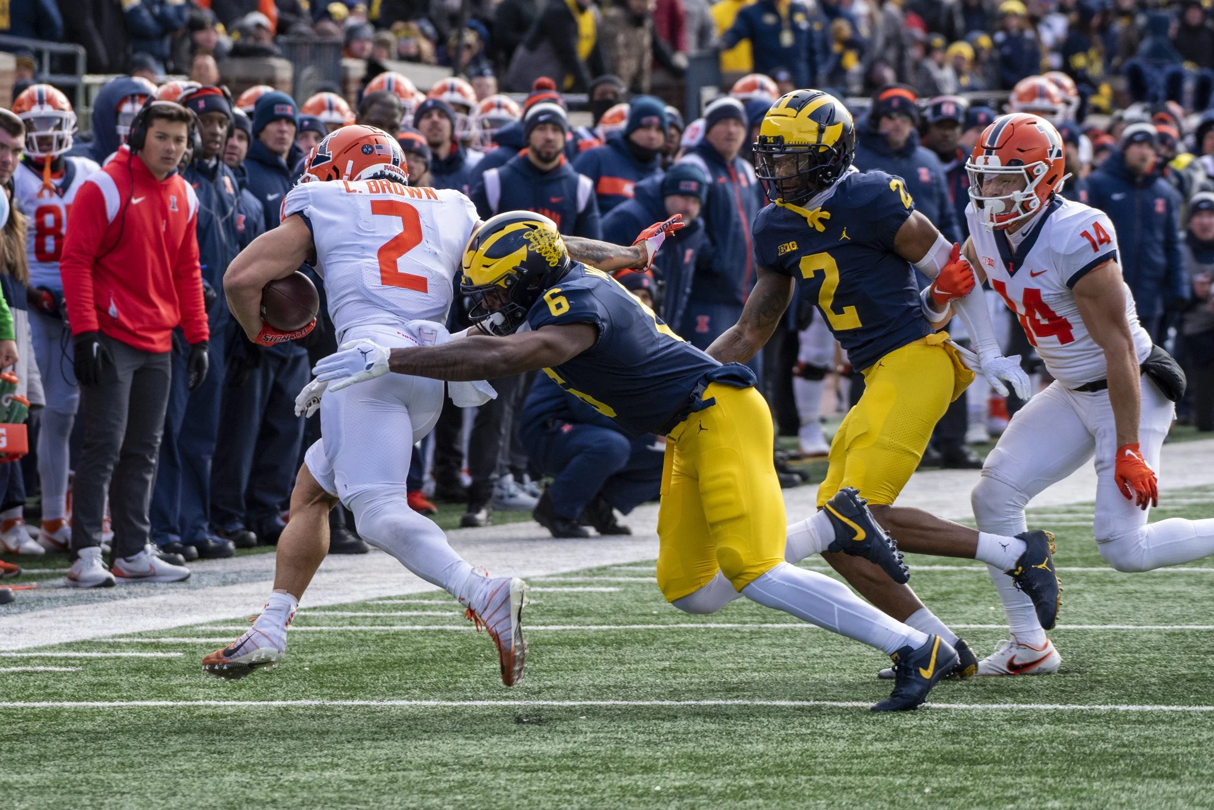 2022_FB vs Illinois_0057.jpg