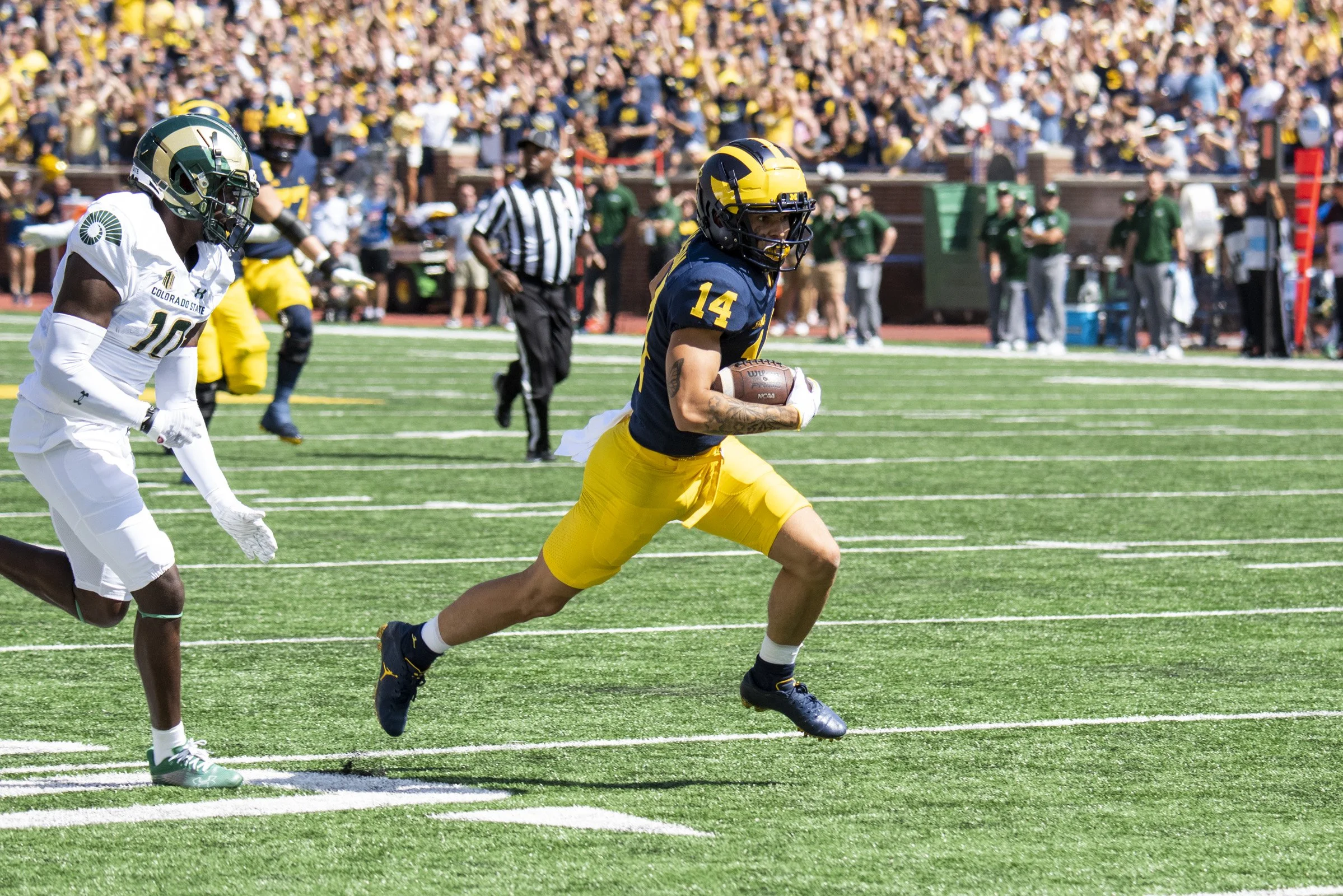 2022 FB_UM vs CSU0020.jpg