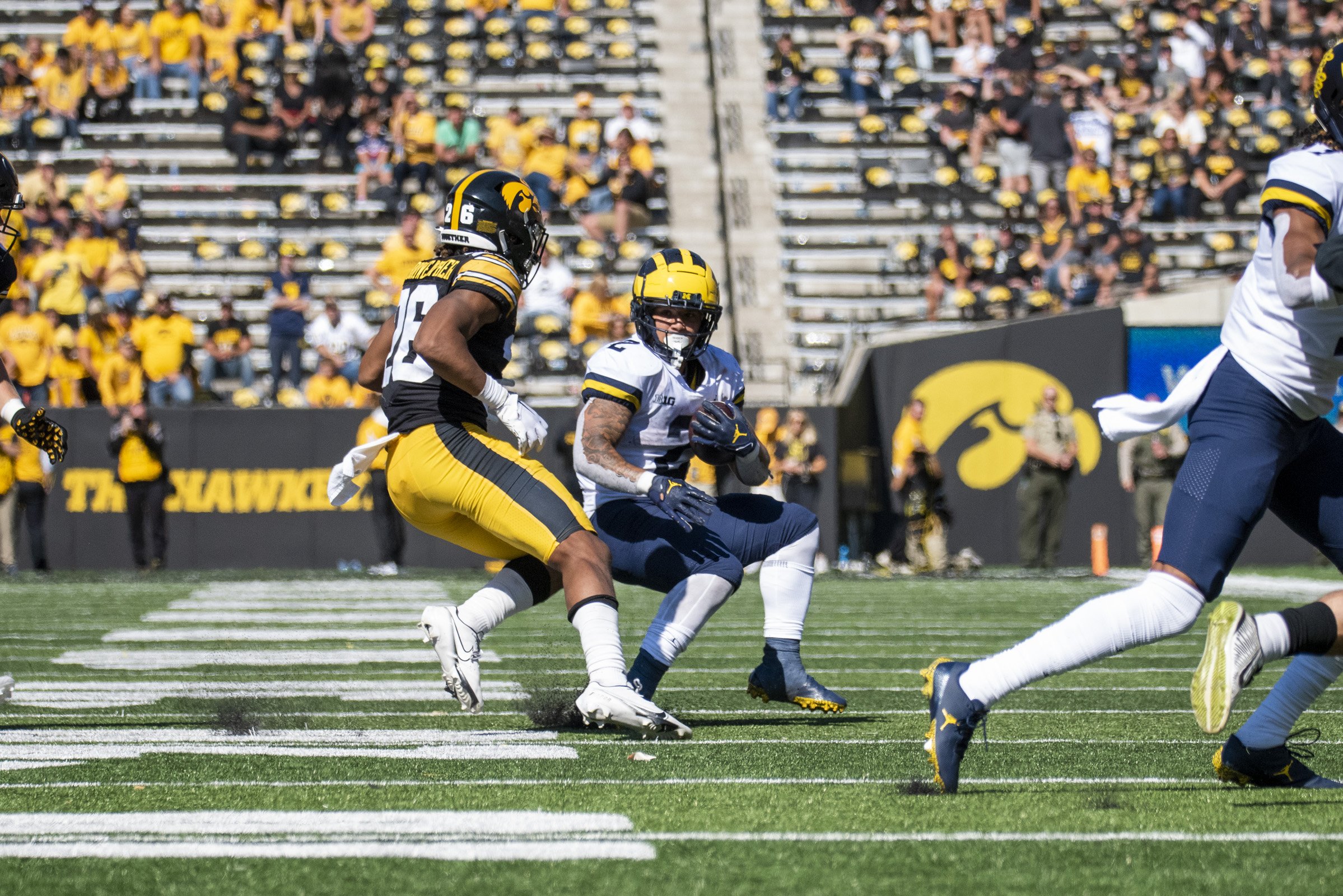 2022 FB_UM vs Iowa081.jpg