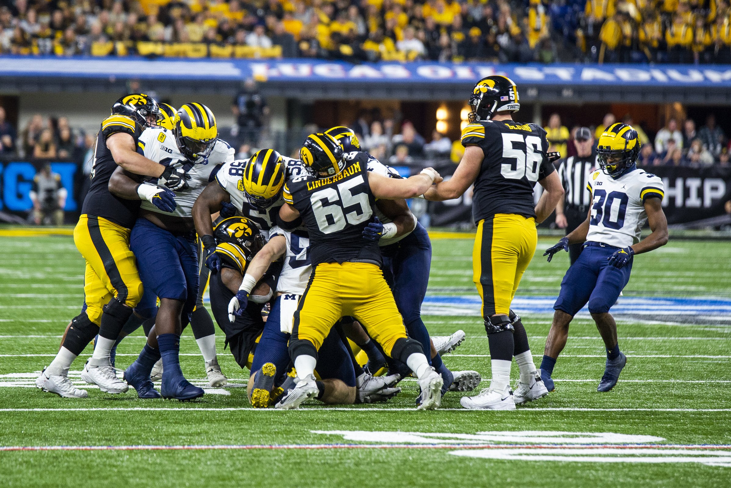 2021.12.04_Big Ten Champ_0130.jpg