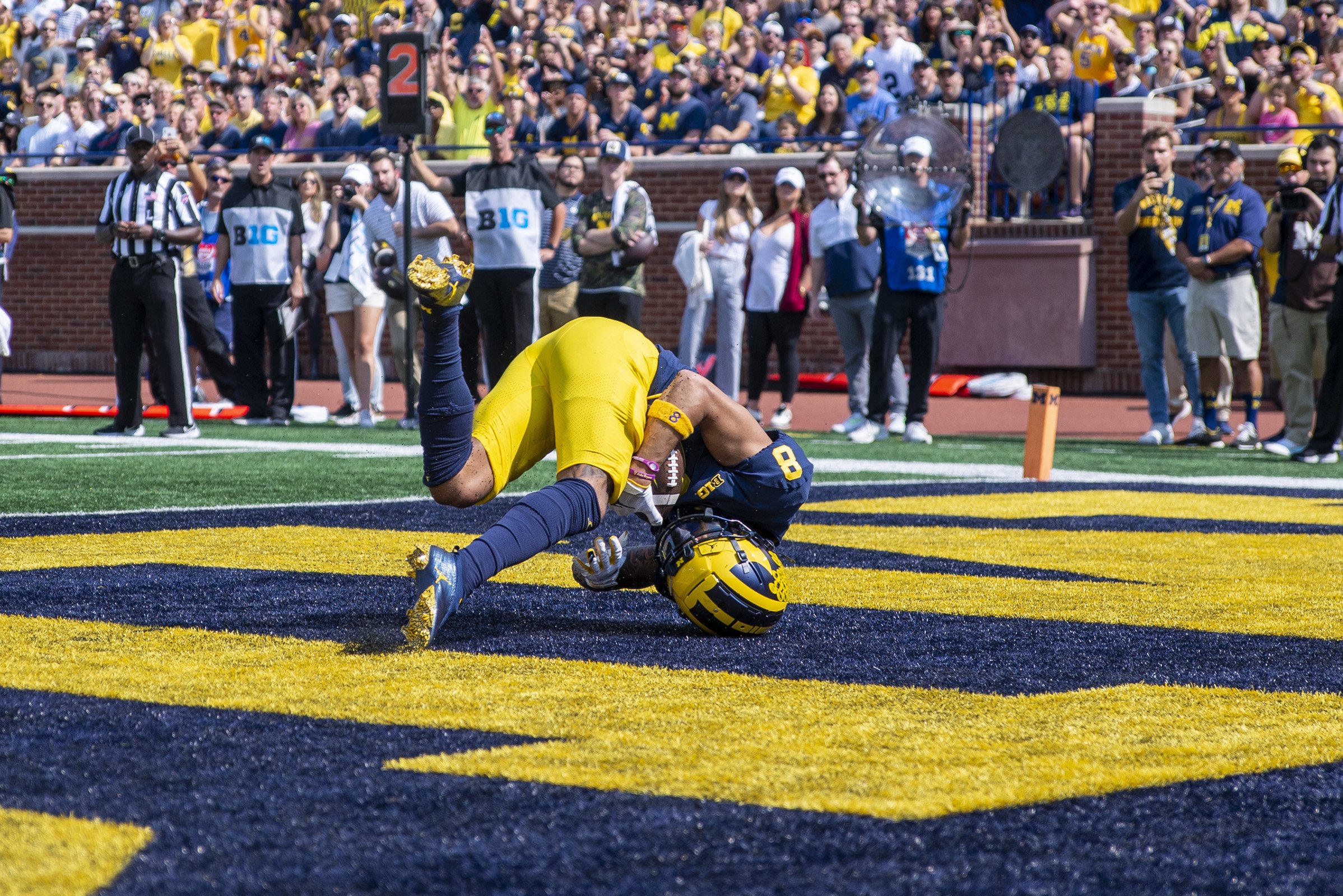 2022 FB_UM vs UCONN065.jpg