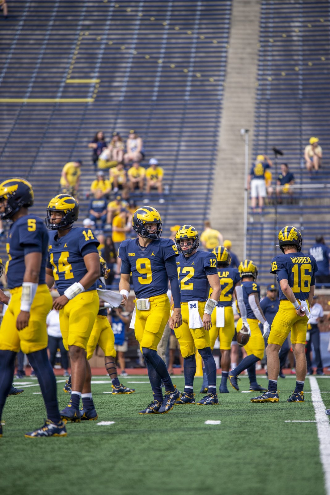 2022 FB_UM vs UCONN018.jpg