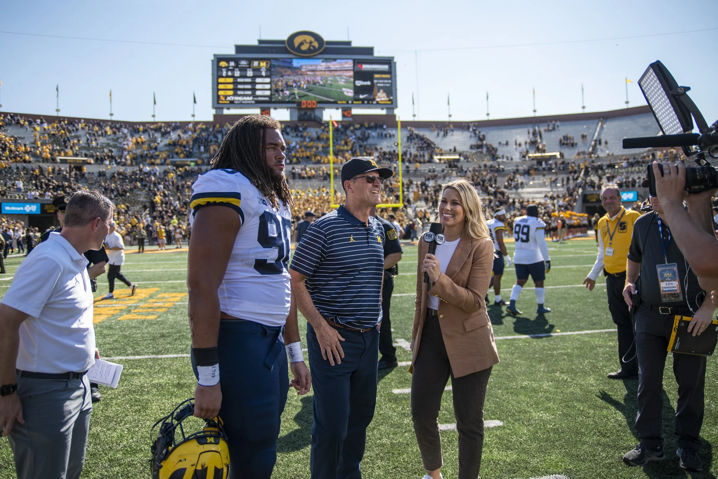 2022 FB_UM vs Iowa087.jpg