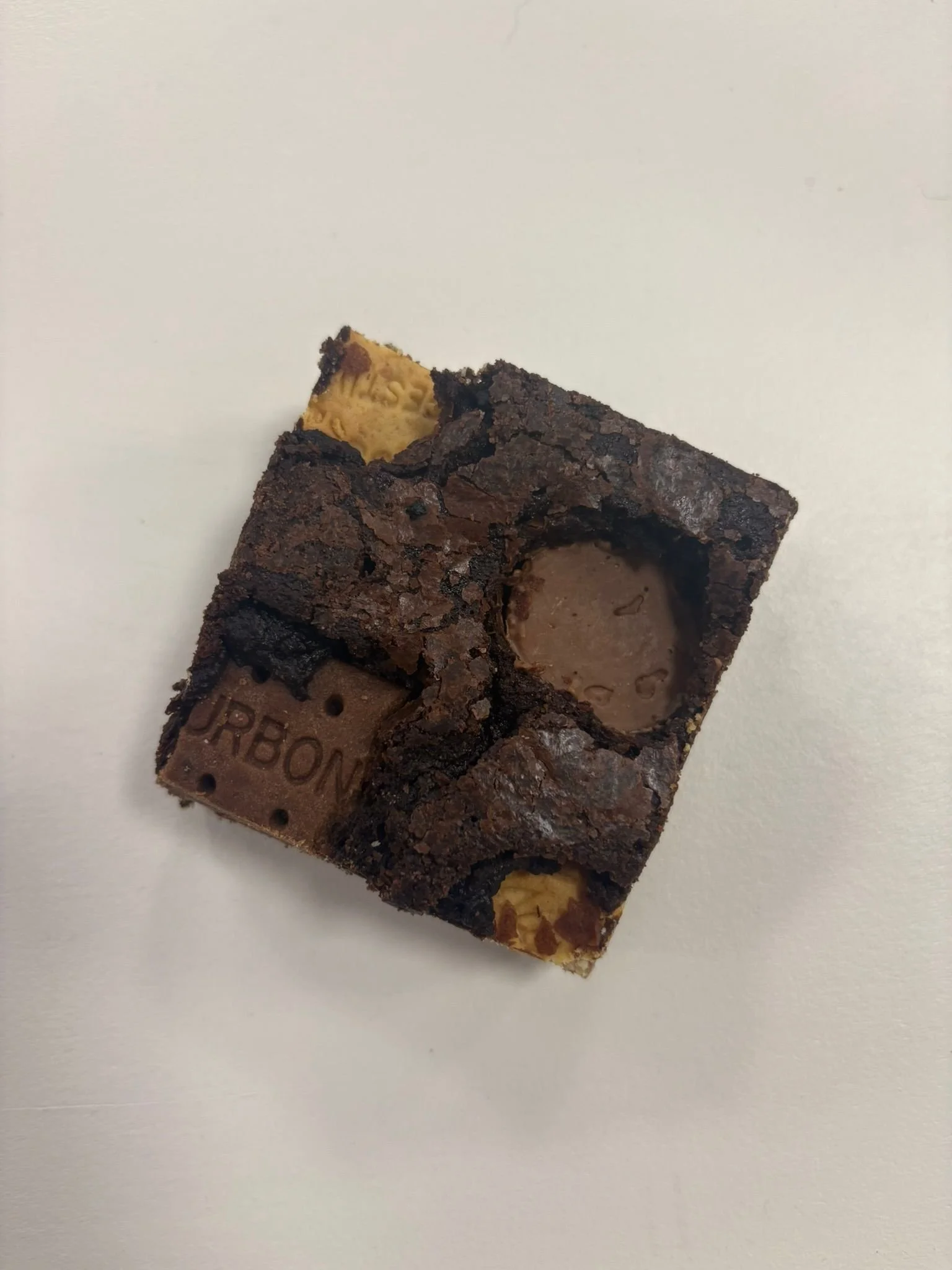 BISCUIT TIN BROWNIES