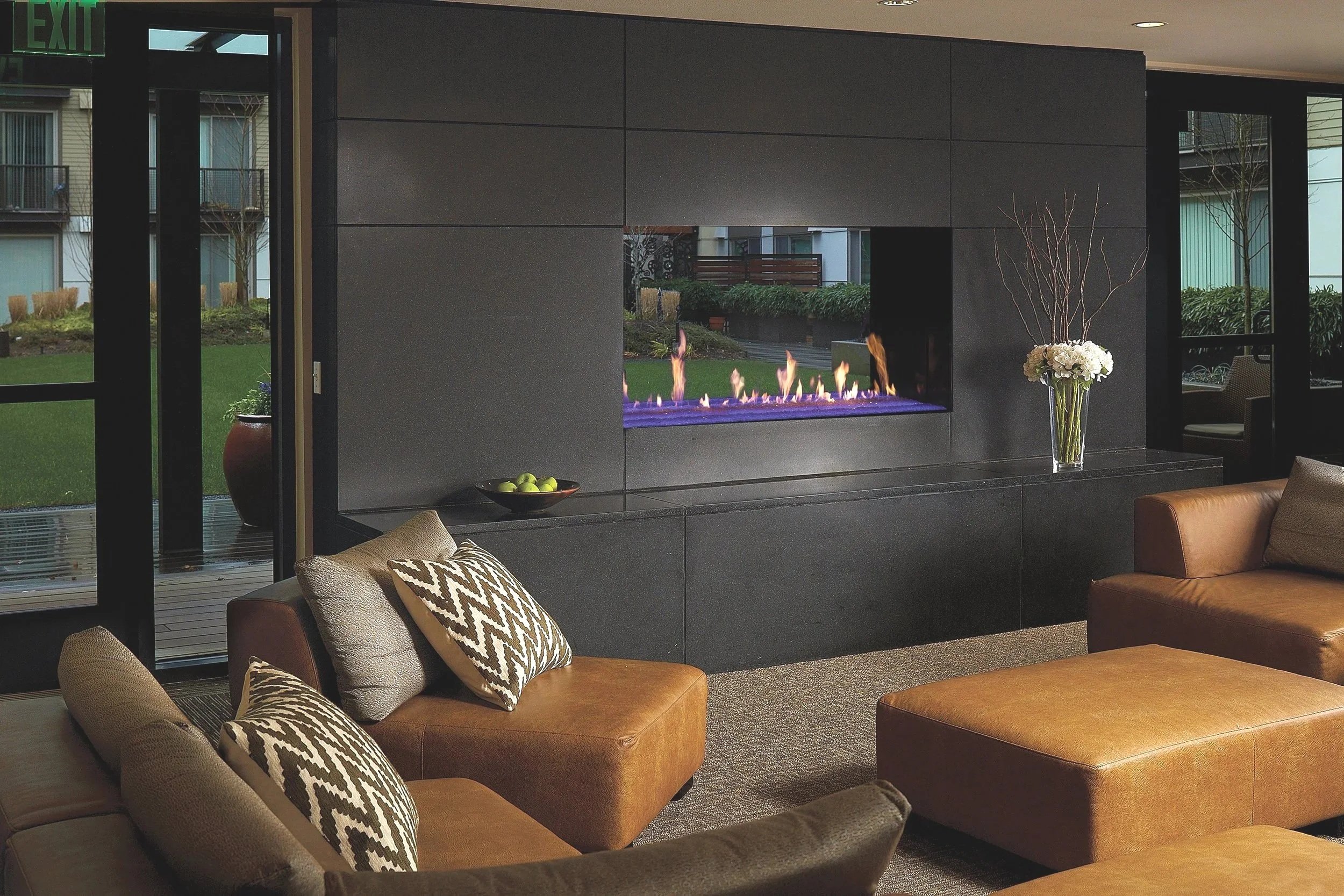 see-thru DaVinci gas fireplace in modern living space