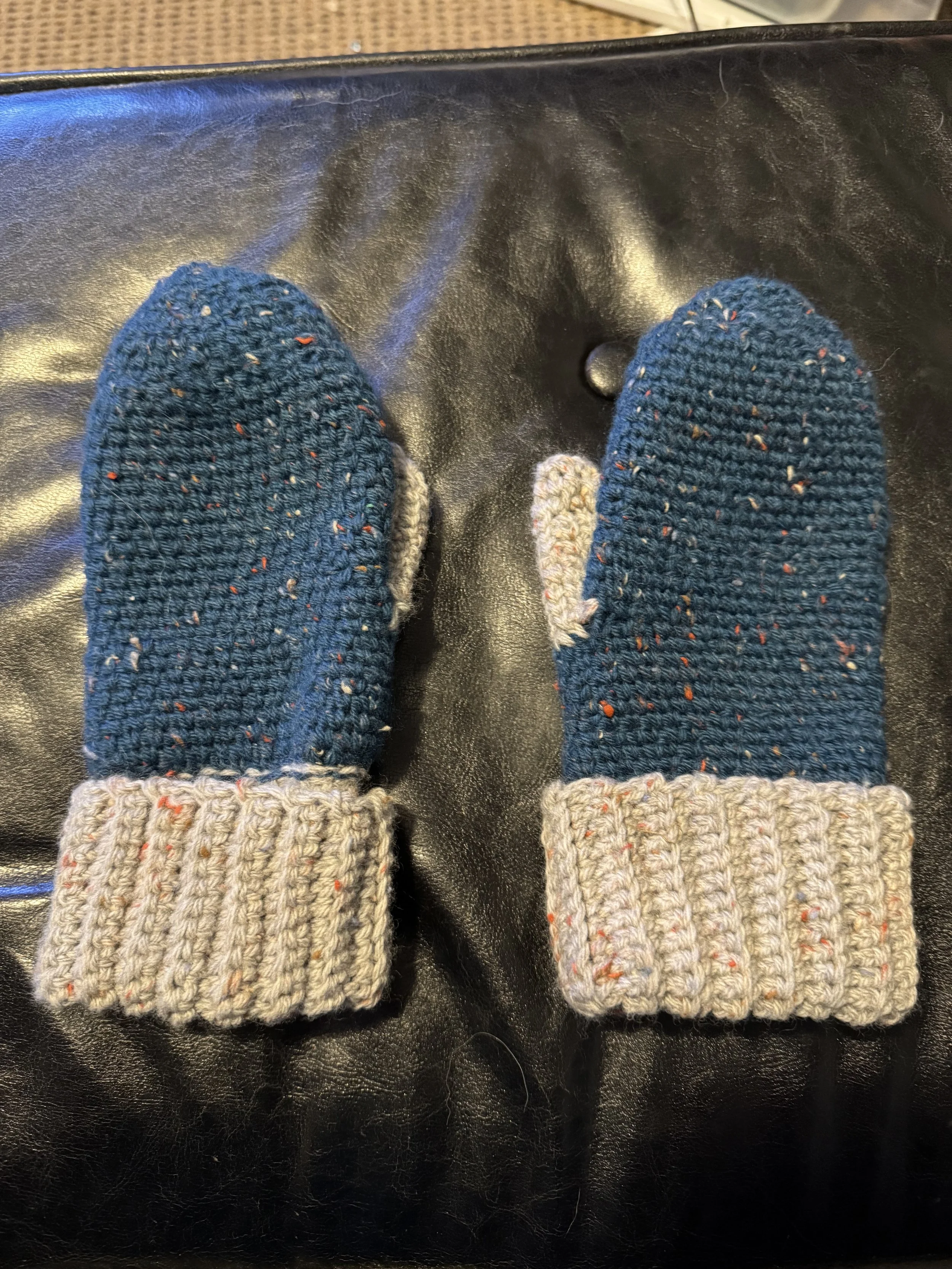 My first attempt at crocheted mittens