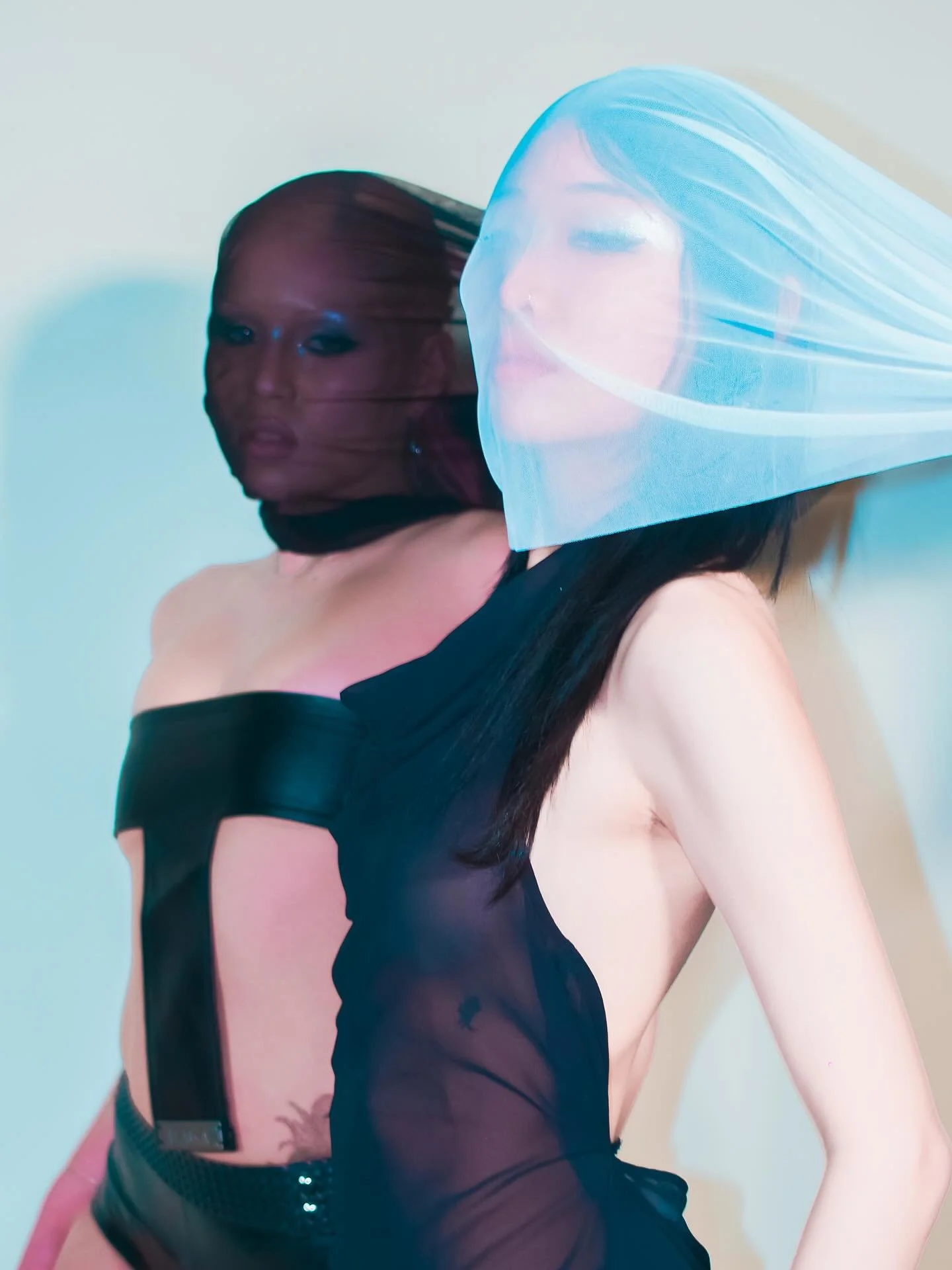 Concealed

#mask #editorial #fashionphotography #magazine #duoshoots #adobe