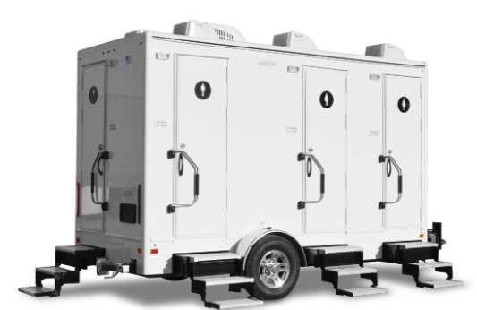 4-STALL RESTROOM TRAILER.png