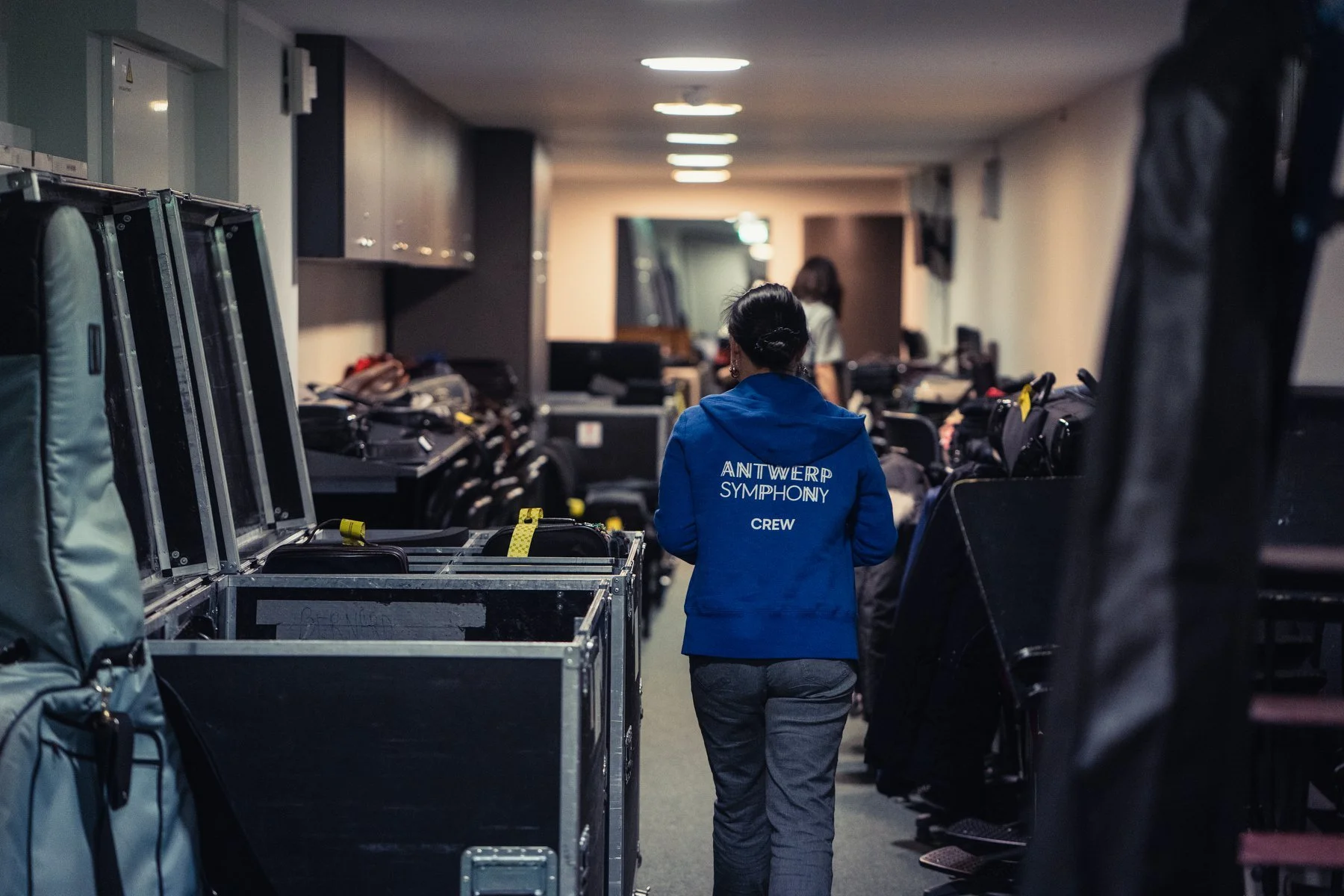 The Strong Ones Under the Stage