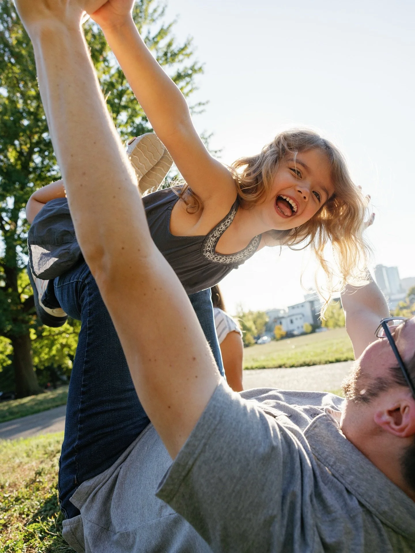 PURE JOY!!!!!!! I was gasping every two minutes photographing this trio and the sun flares were a paid actor