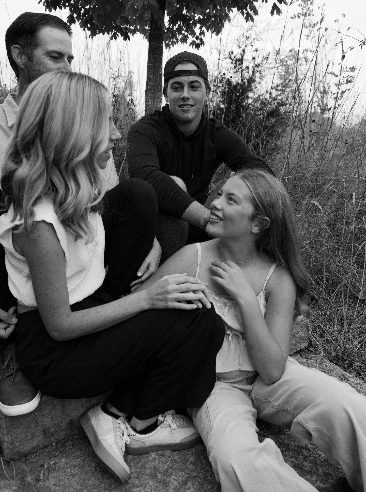 Families with big kids deserve fun pics too