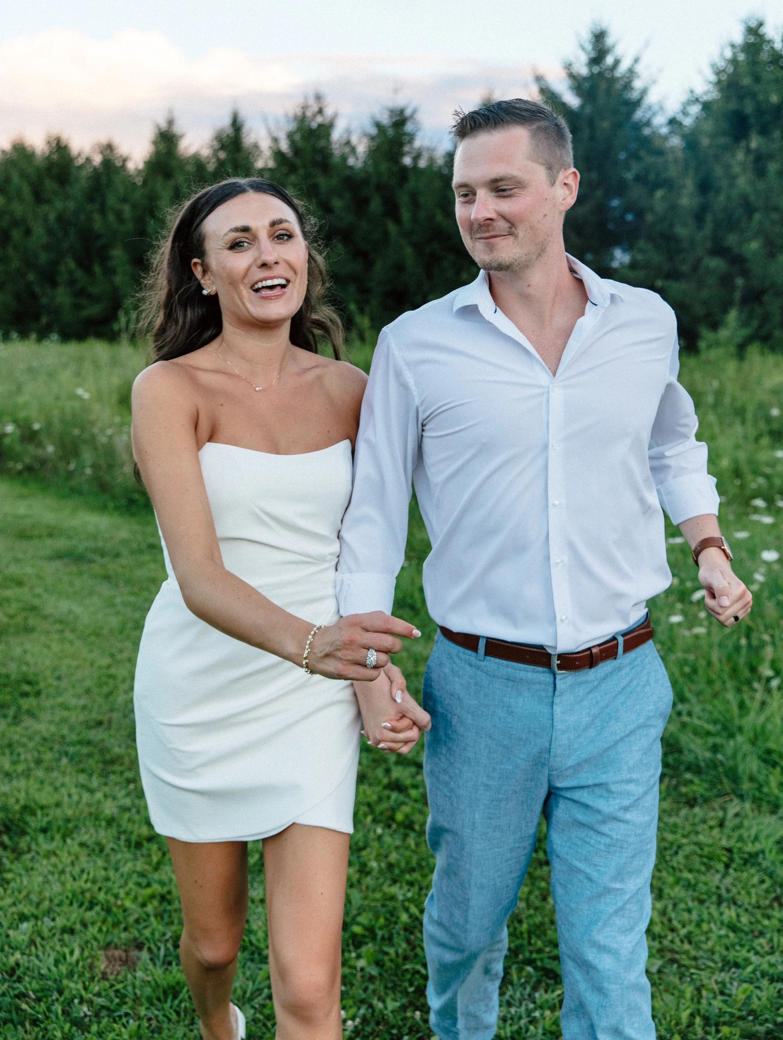 Intimate Backyard Wedding Photography | Indianapolis, Indiana