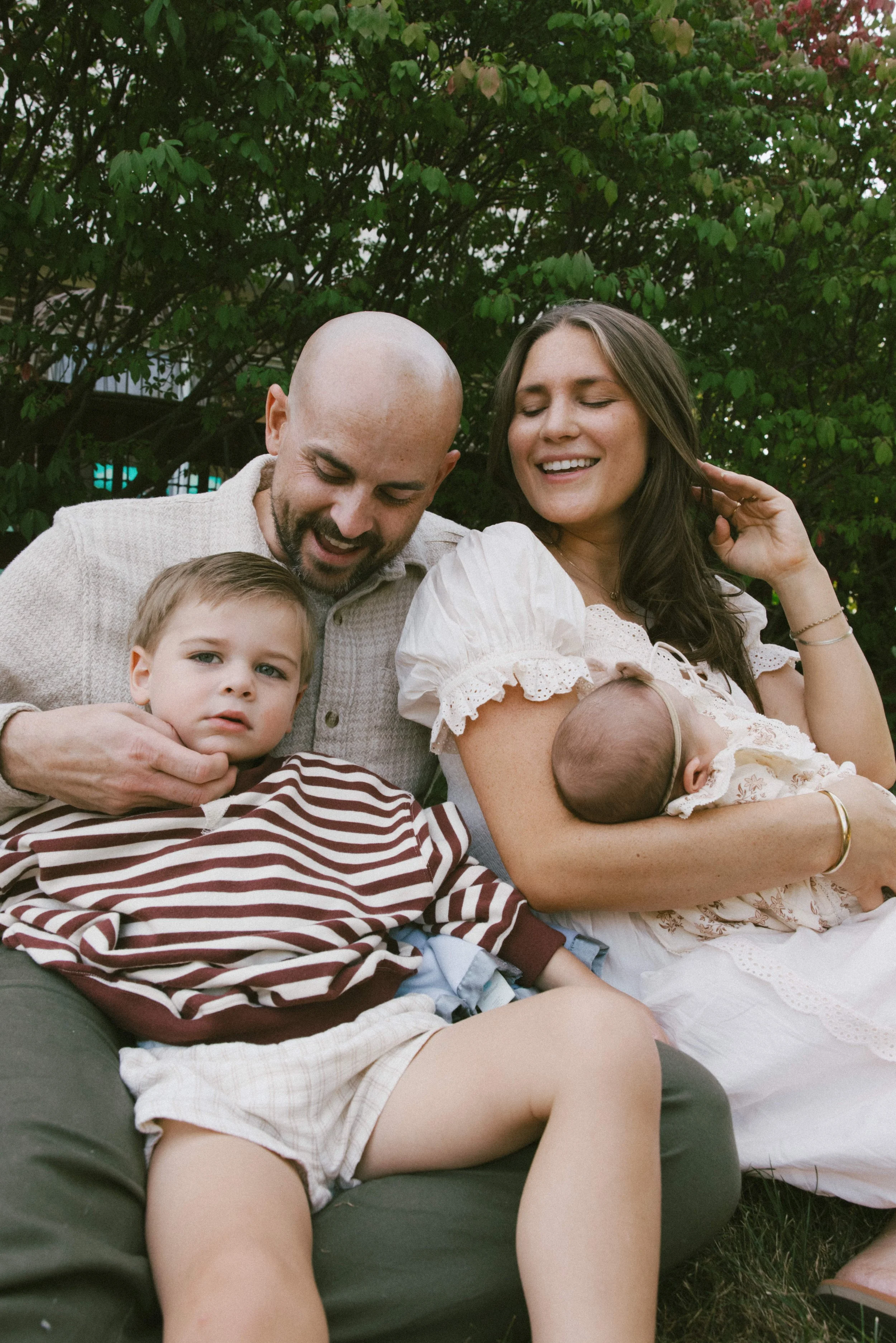kelsey-bauchle-photo-backyard-newborn-family32.jpg