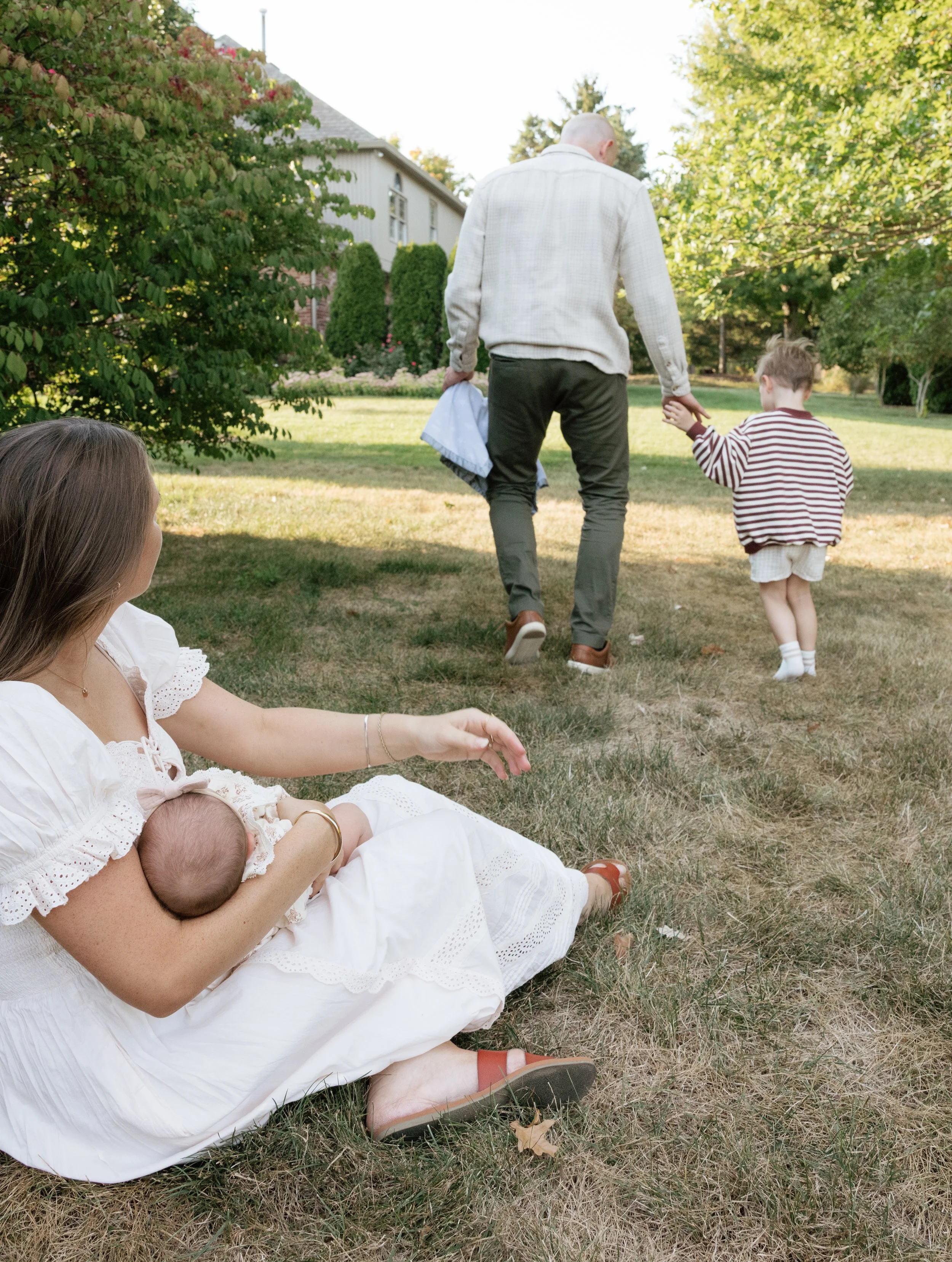 kelsey-bauchle-photo-backyard-newborn-family34.jpg