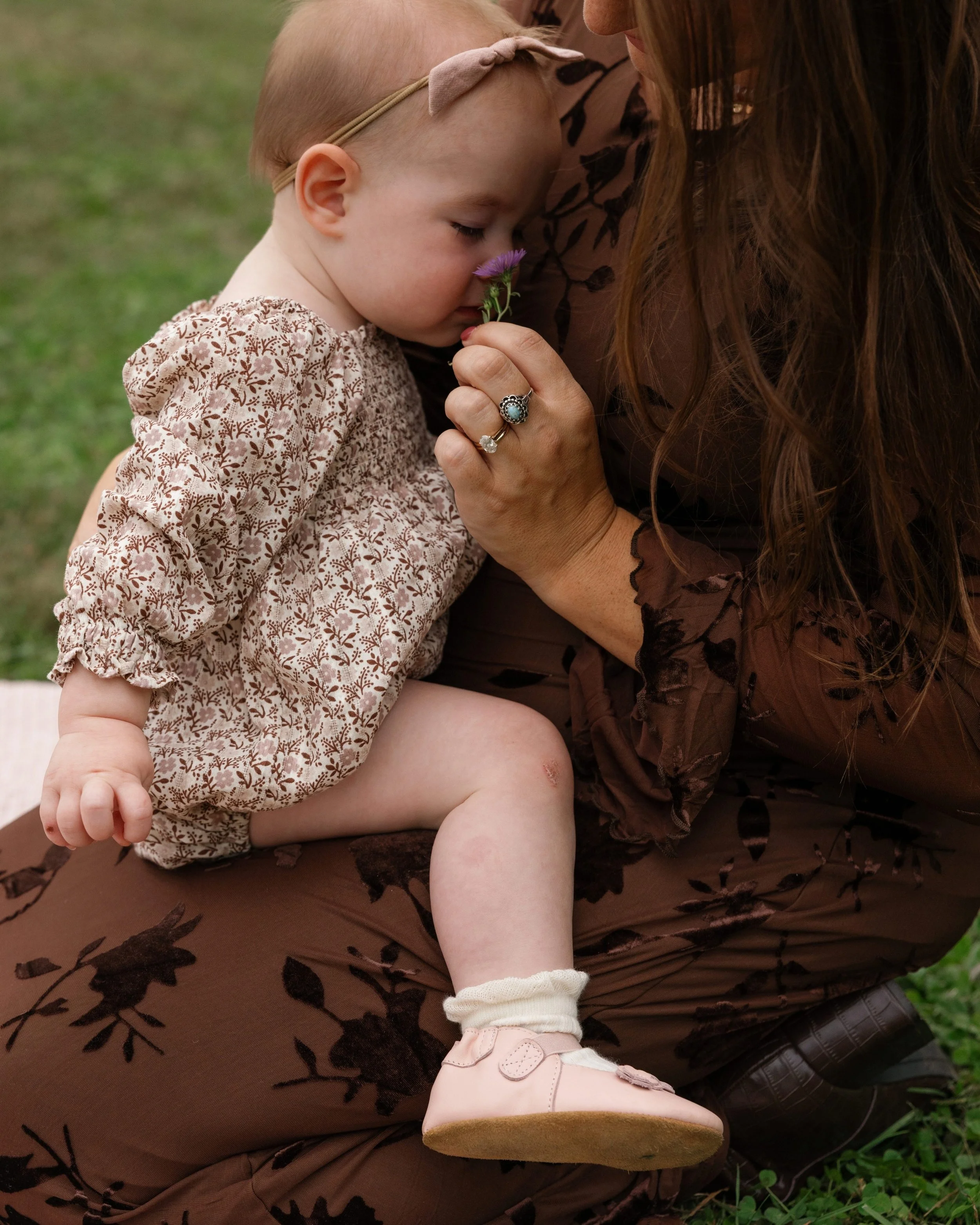 If you're one of my families I get to see every year (sometimes twice!!) just know it quite literally makes me tear up seeing your family grow session after session.