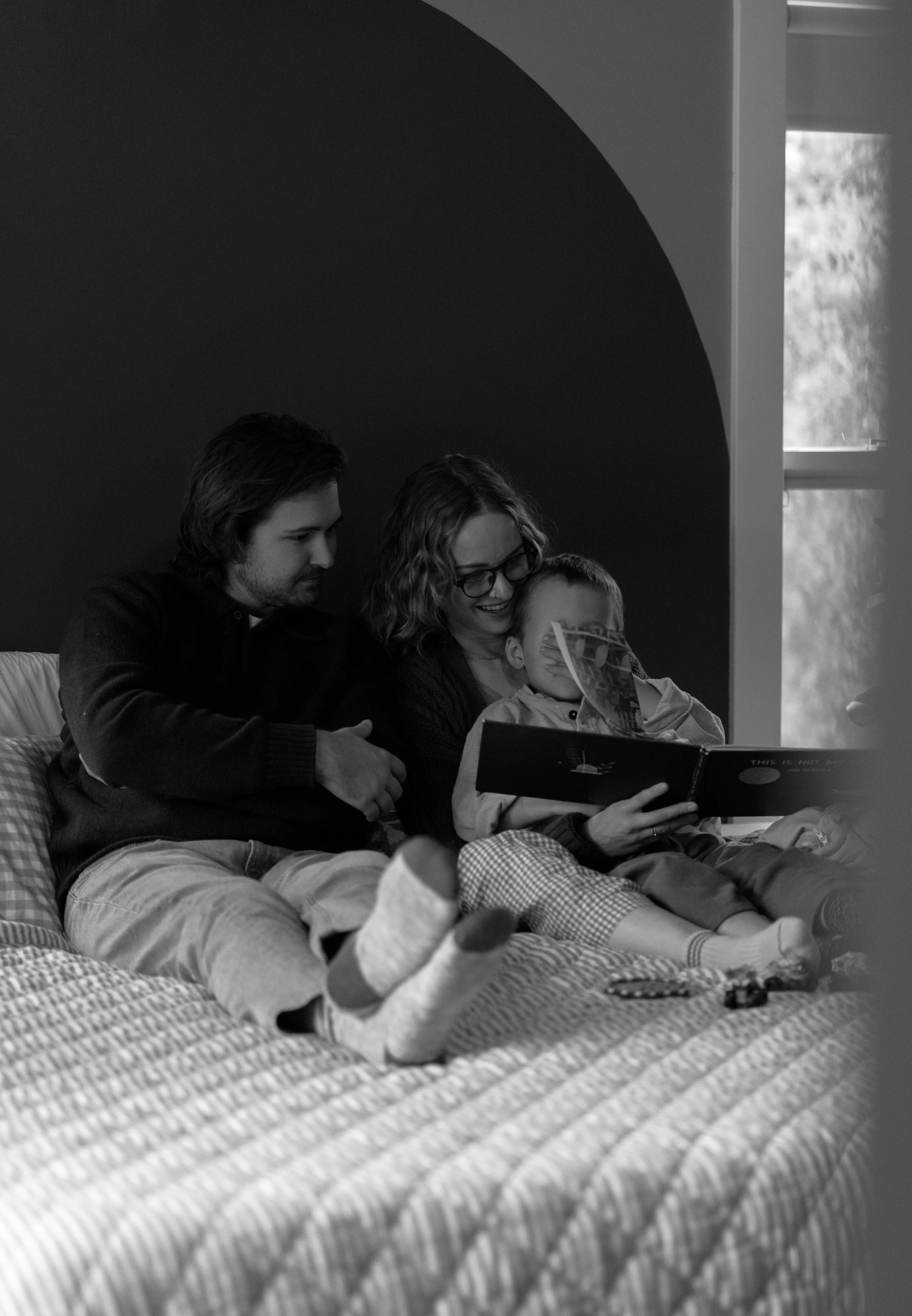 indianapolis-family-in-home16.jpg