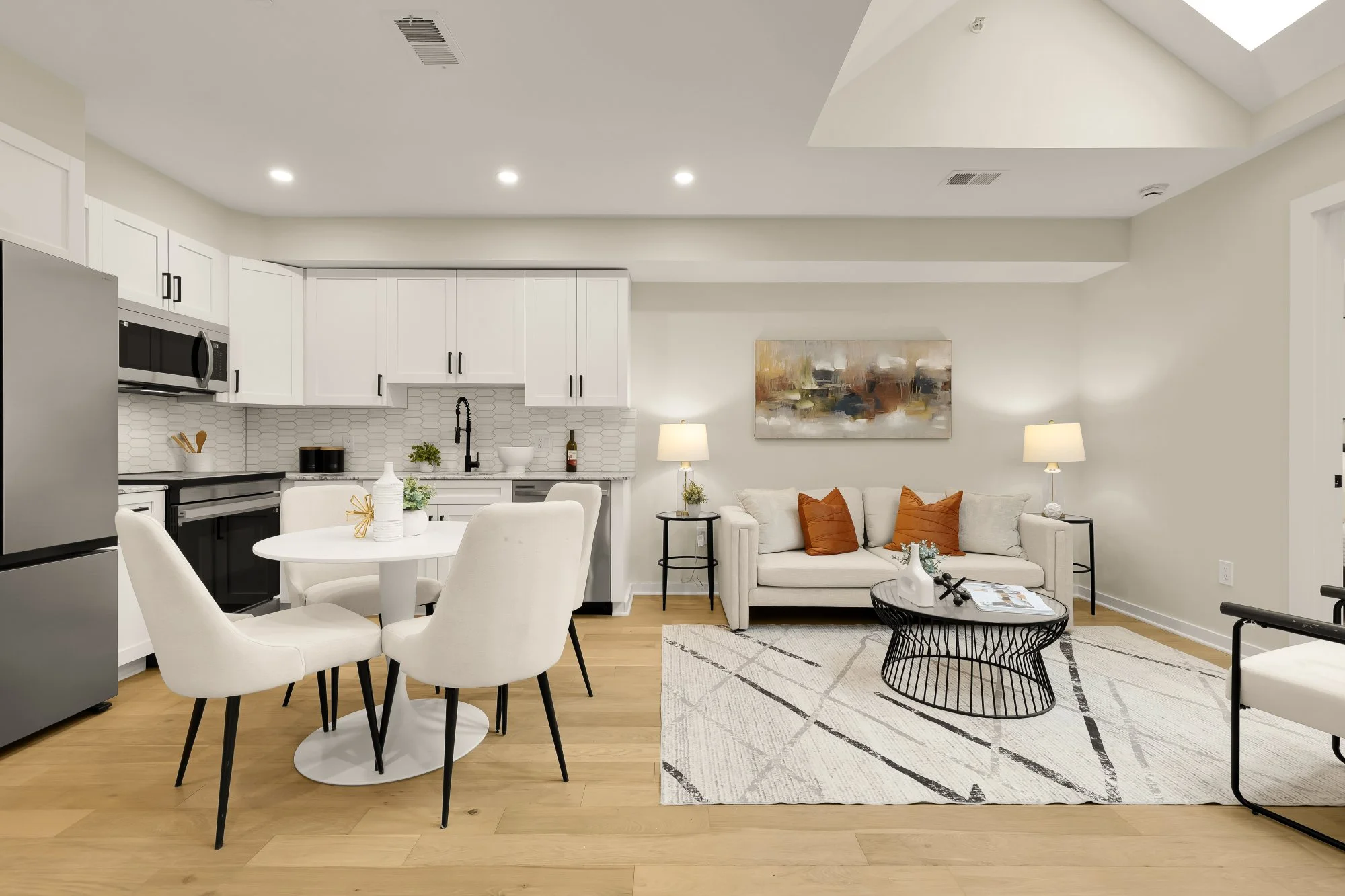 2606 41st St NW 5-0004.jpg