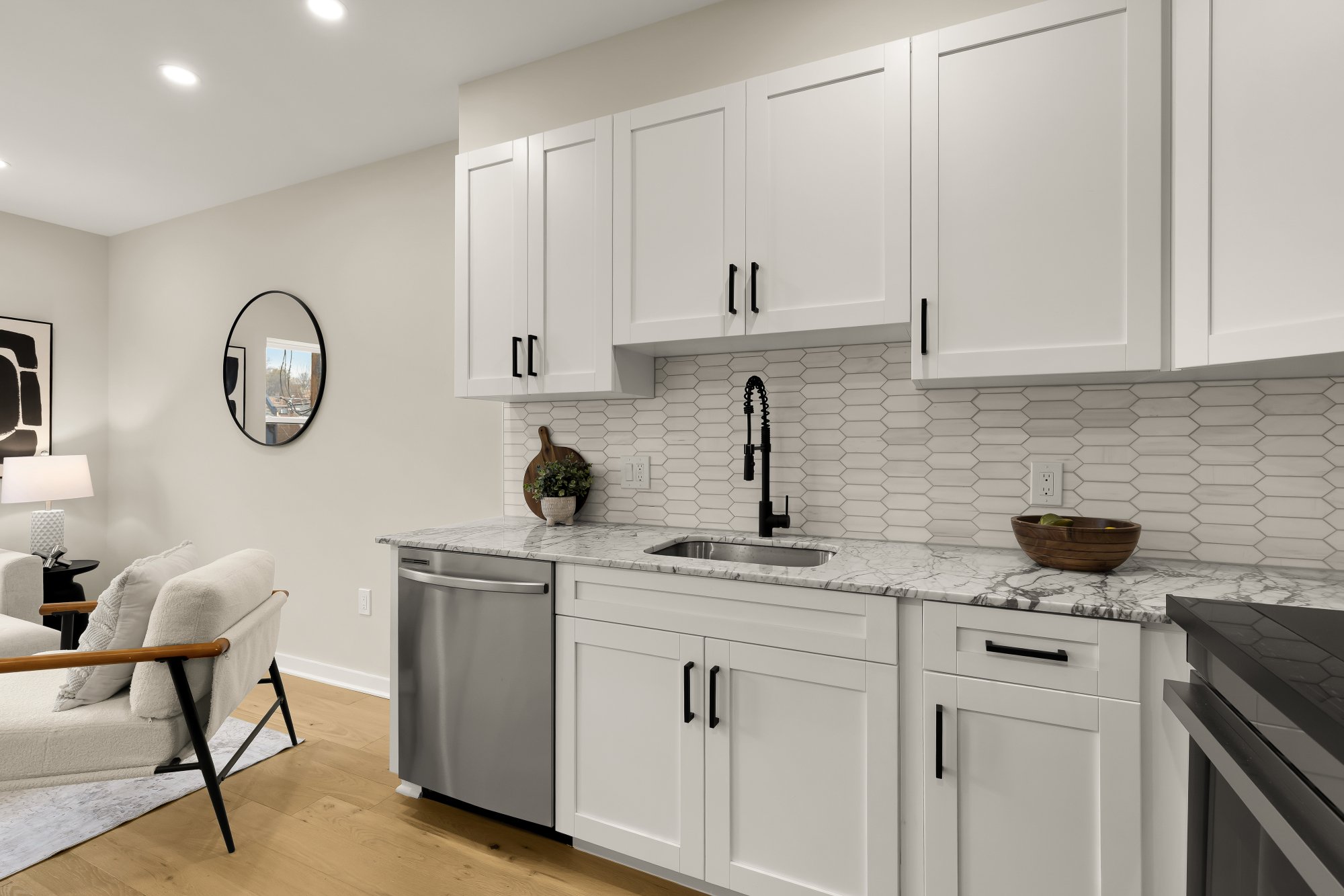 2606 41st St NW 6-0003.jpg