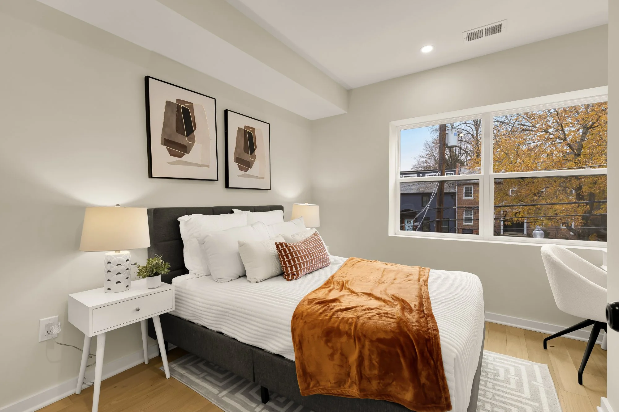 2606 41st St NW 5-0014.jpg