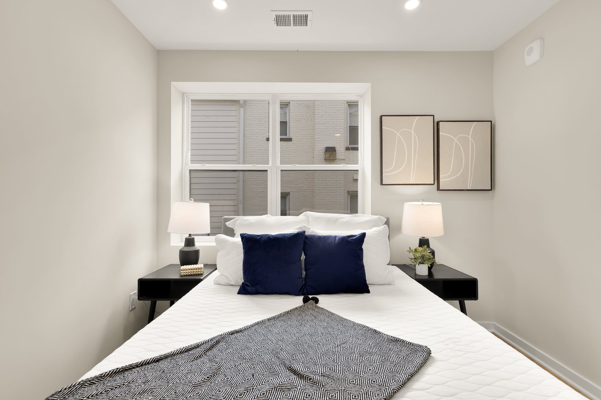 2606 41st St NW 6-0015.jpg