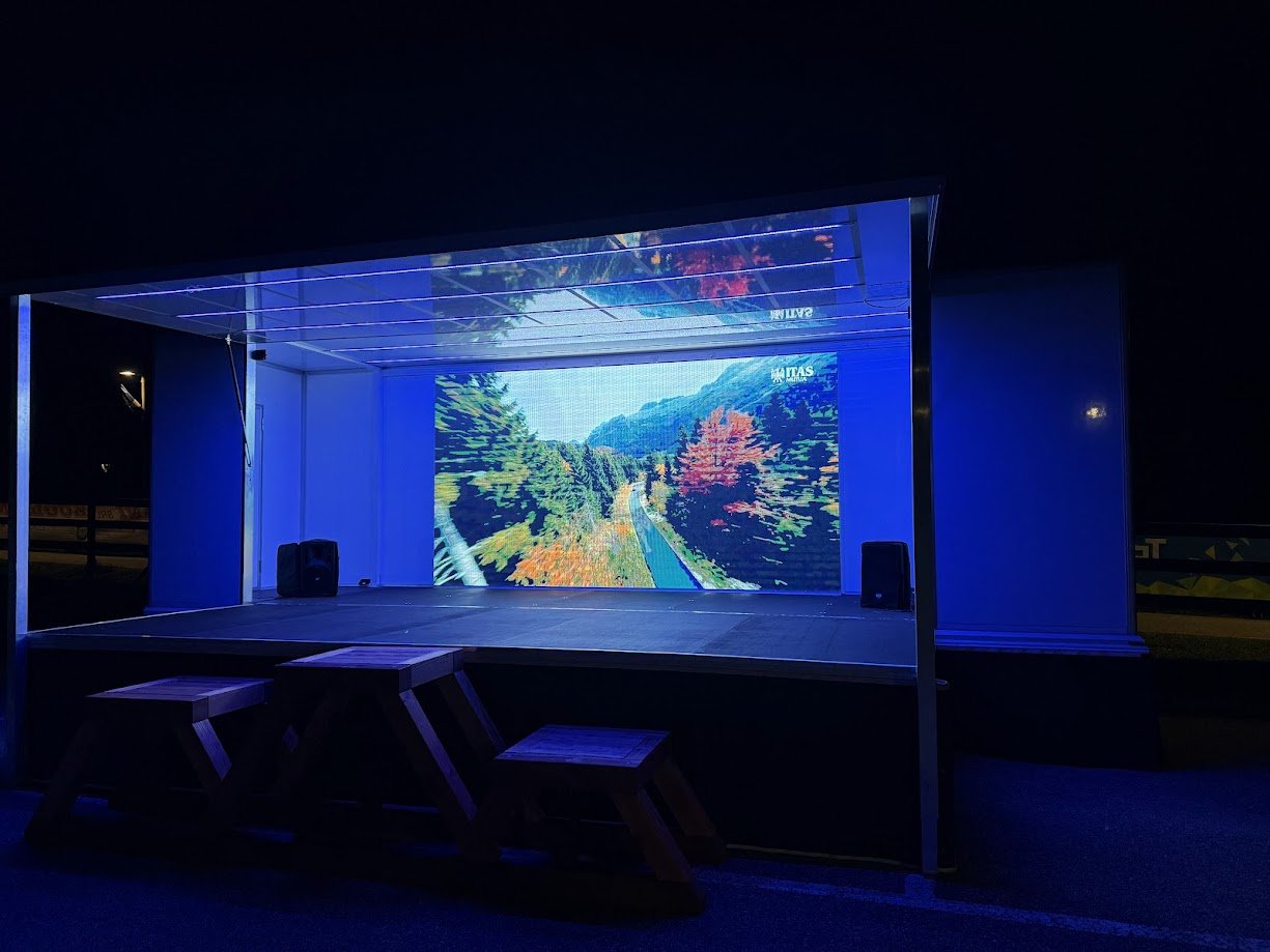 L’Hospitality – Il palco mobile innovativo per eventi e spettacoli