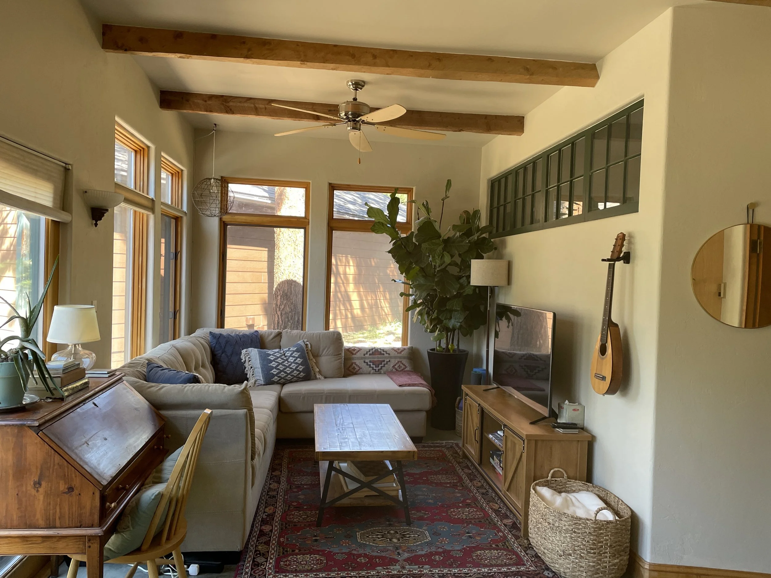 Living Room space at Zen Mountain cabin