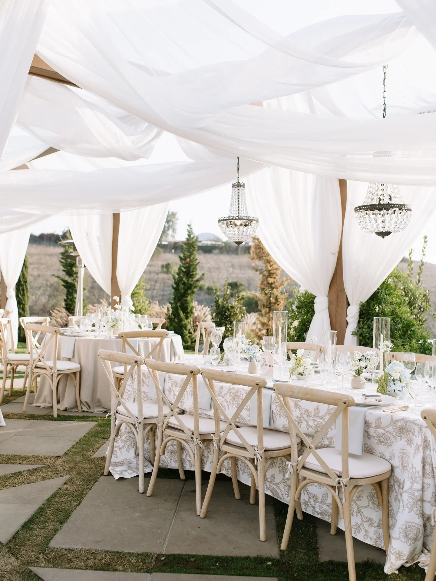European charm meets a clean, modern palette of bright whites and fresh greens

second shot for @madisonashleyphoto