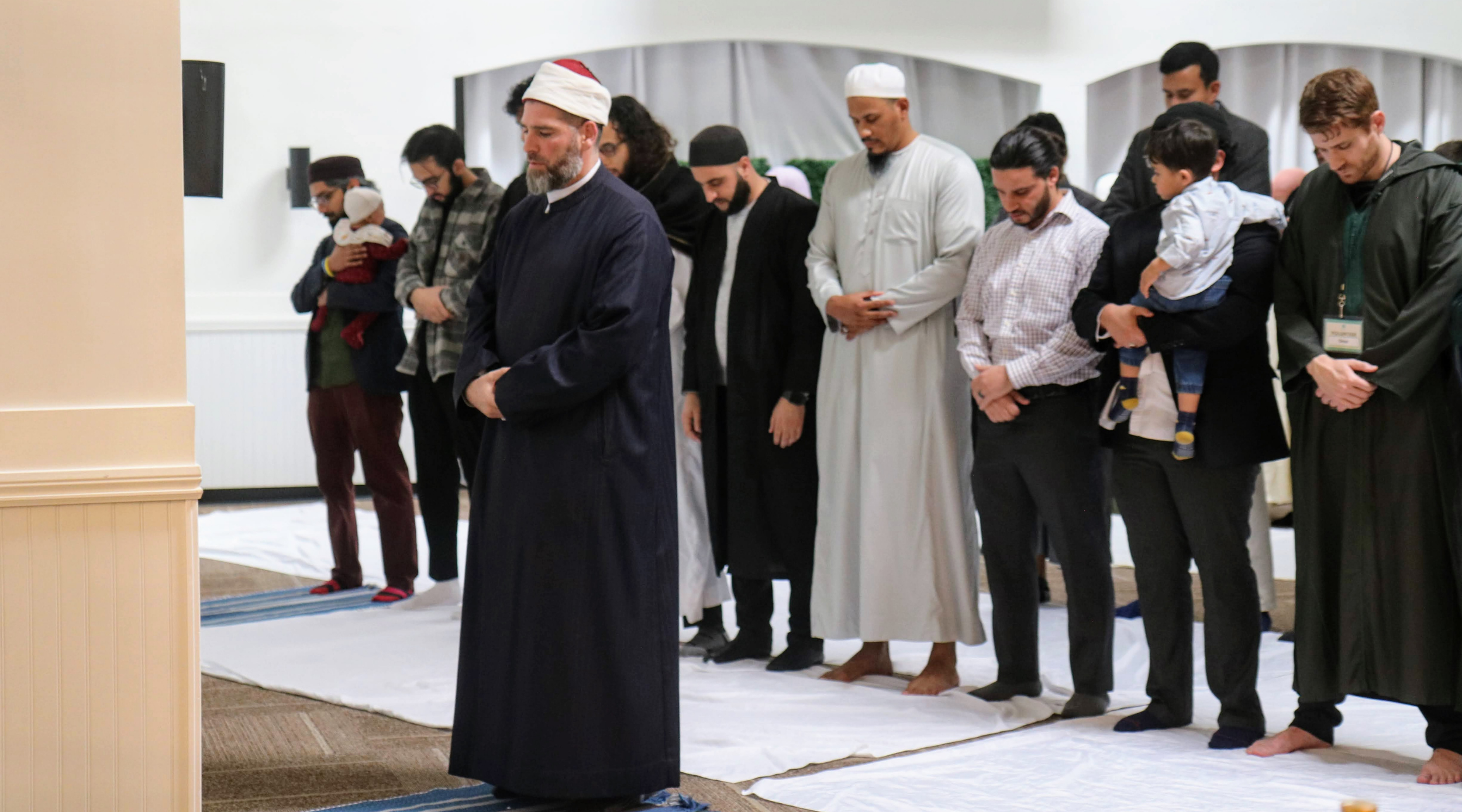 Q&amp;A: If I Come Late to Jumuah Do I Pray 4 or 2 Rakats?