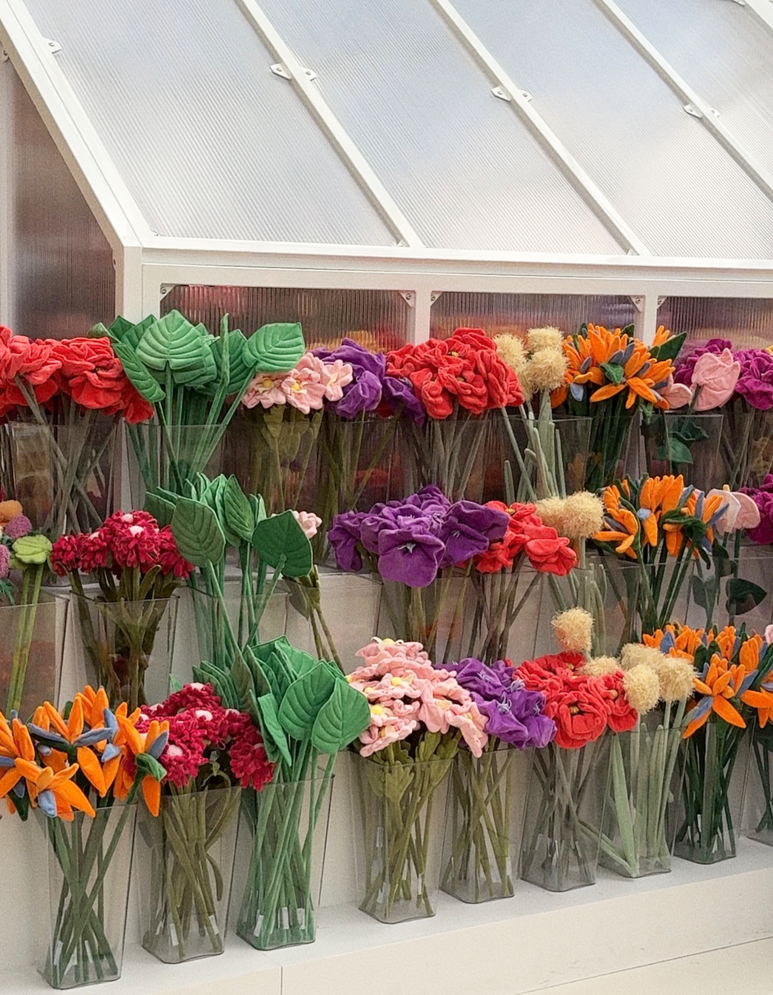 Tuesday from Social Sync AU exploring colourful felt flowers inside CJ Hendry’s immersive Flower Shop pop-up at Chadstone Shopping Centre Melbourne