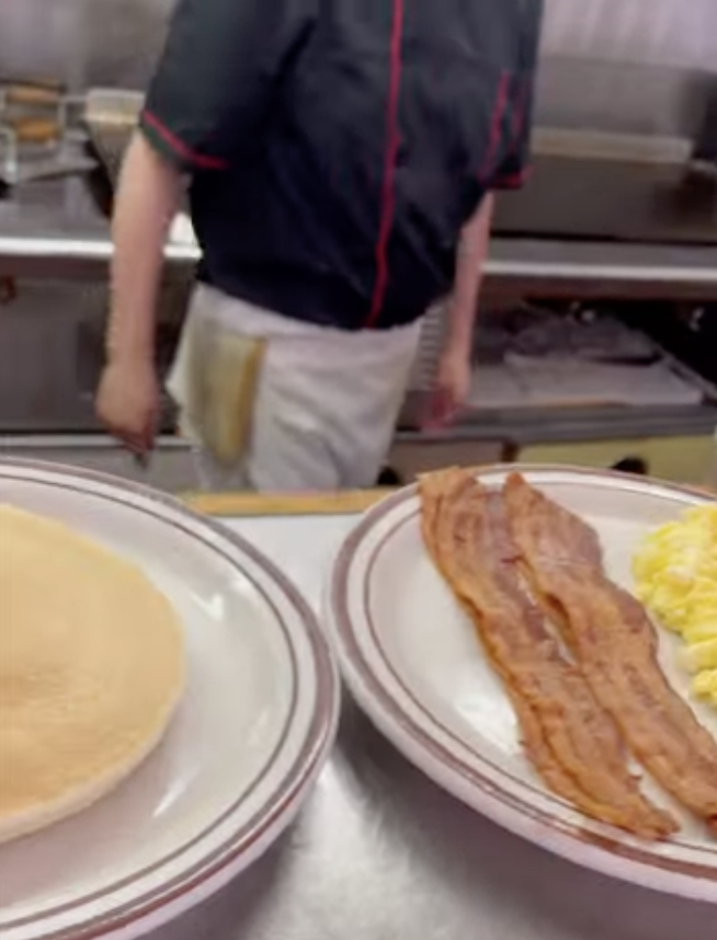 Country Breakfast from Jims By MLVS as featured on shopdinesf instagram