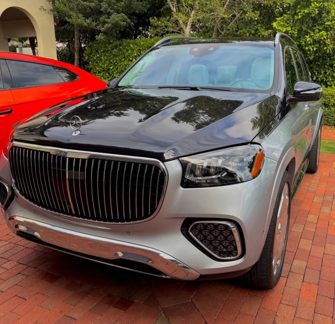 Mercedes-Maybach SUV exterior after mobile car detailing at home in North Naples Florida
