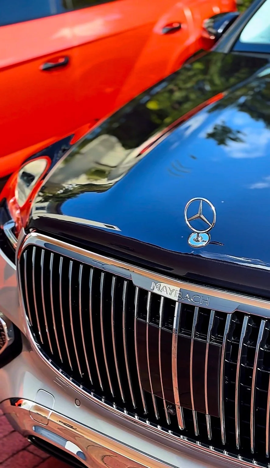 Mercedes-Maybach front grille after mobile car detailing service in North Naples FL