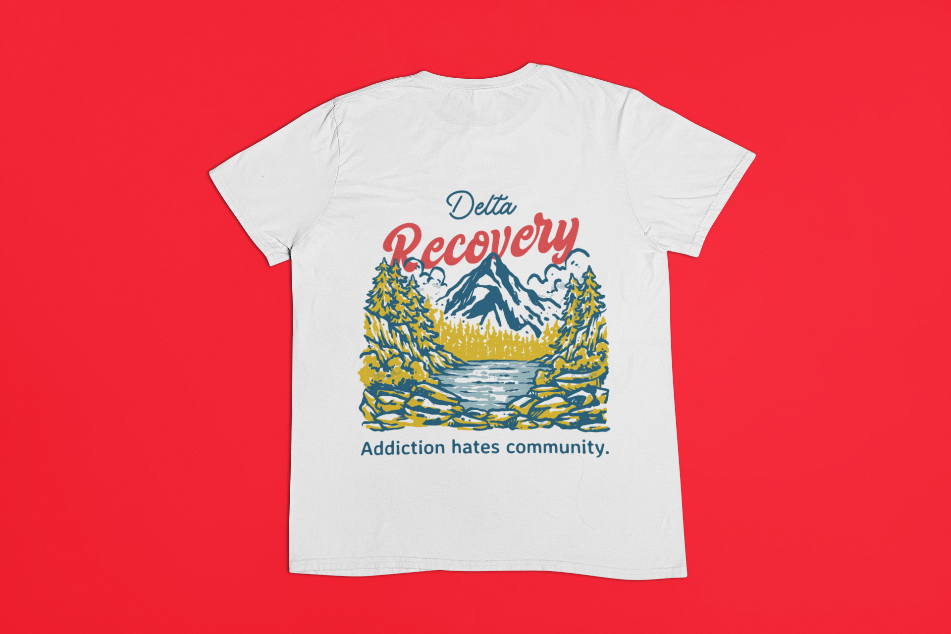 T-shirt with mountains and pocket logo