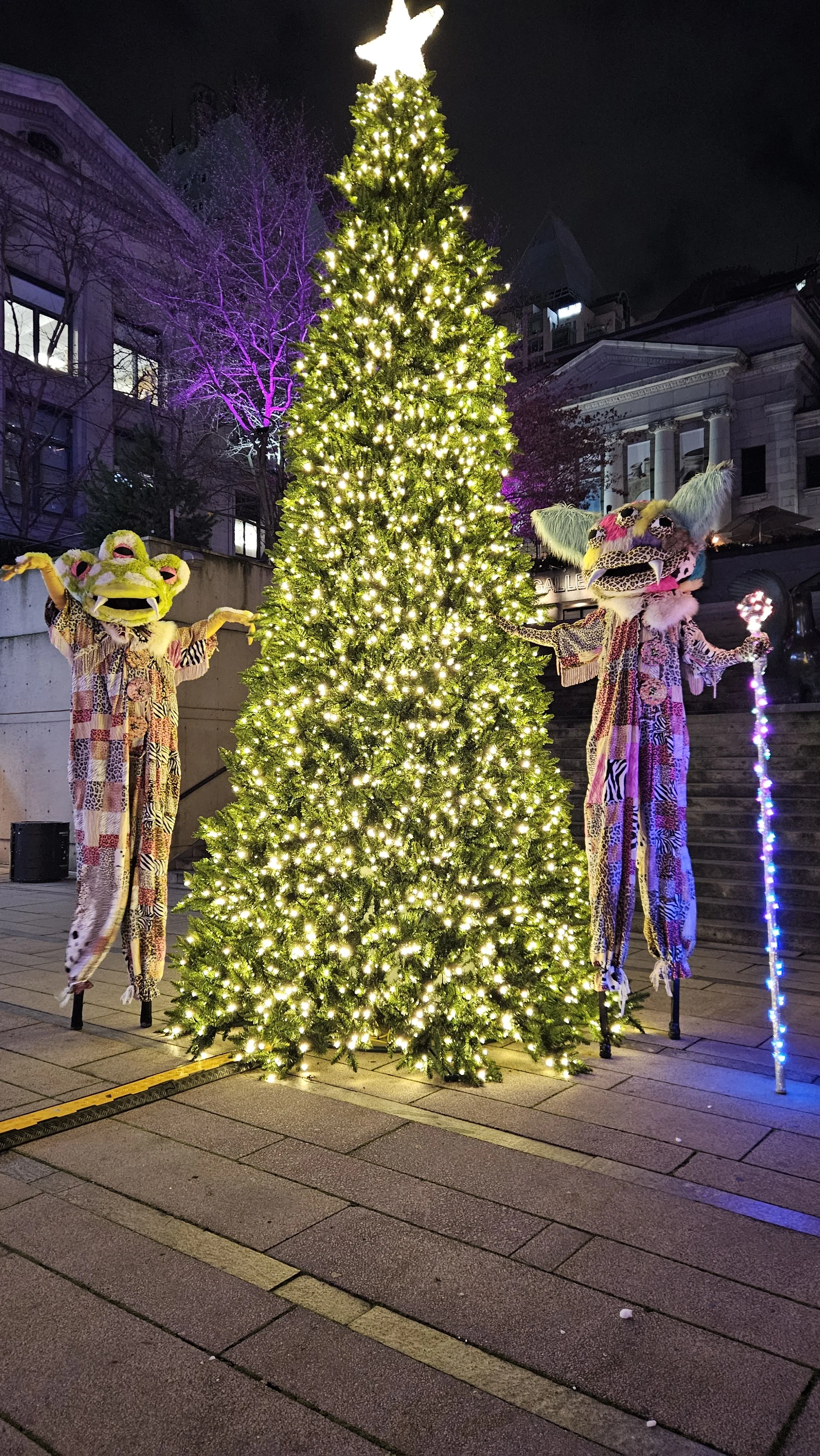 Wild Things Stilt Characters @ Destination Downtown 2025