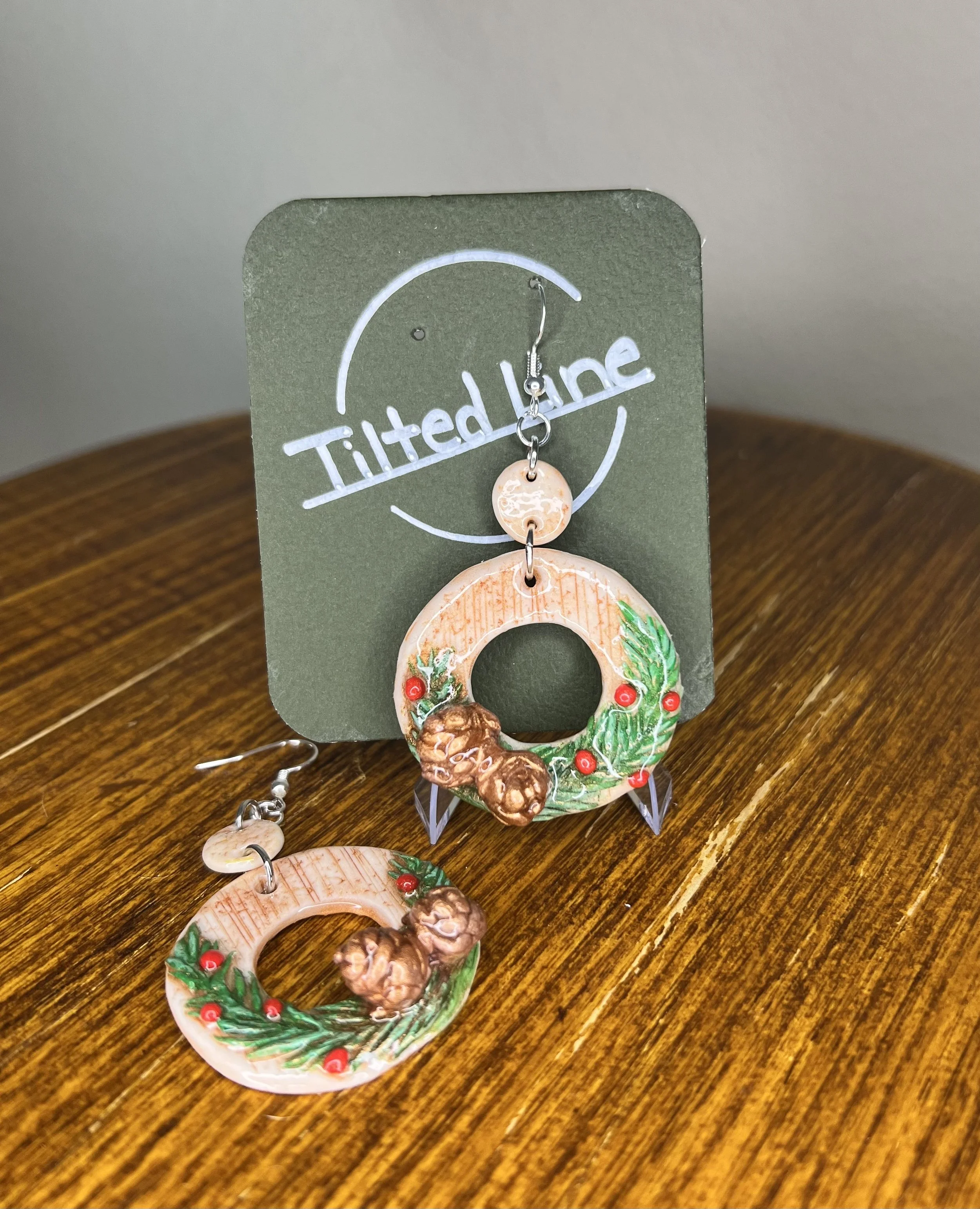 Merry Wreath Earrings