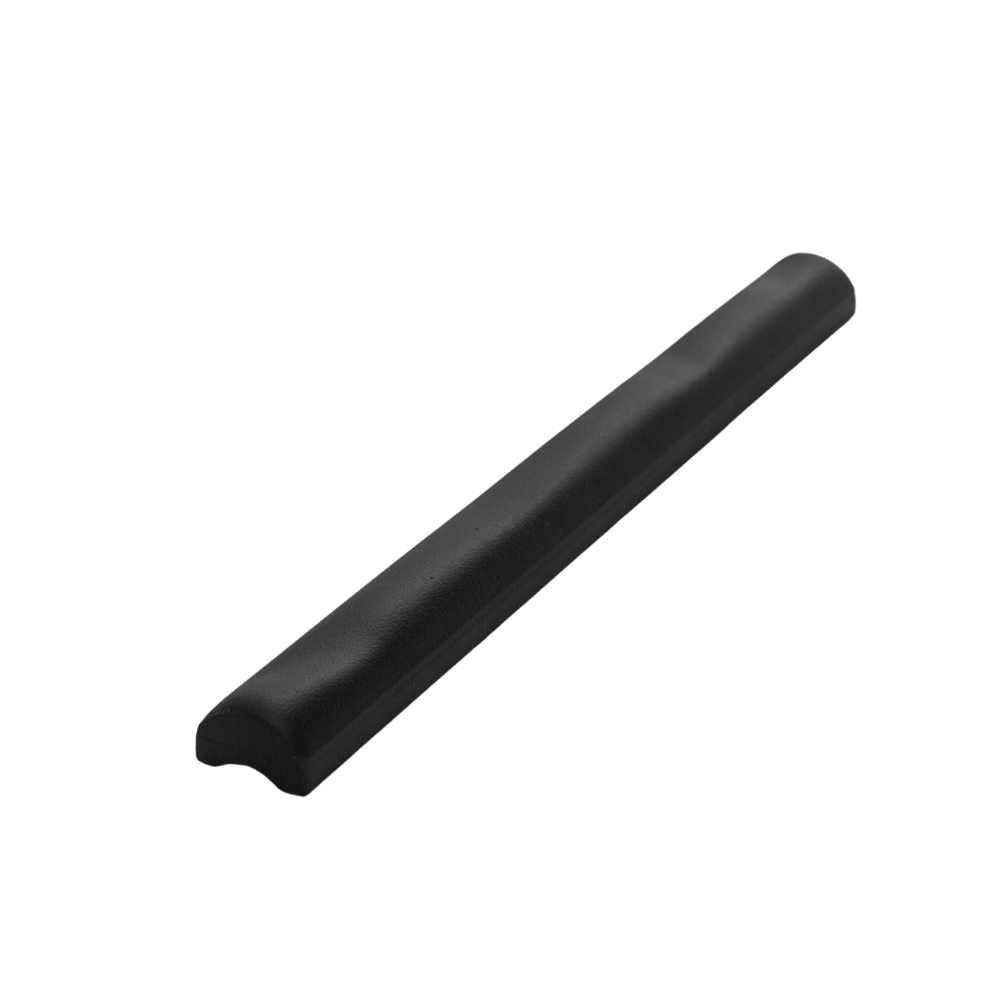 20x200mm-Dado-Wavy-Matte-Black.png