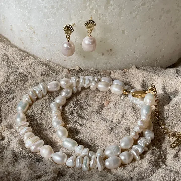 Siren Earrings 3.webp