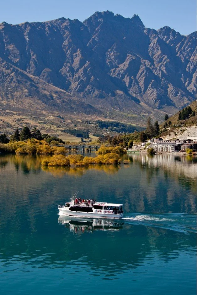  - lakes del sur tourism