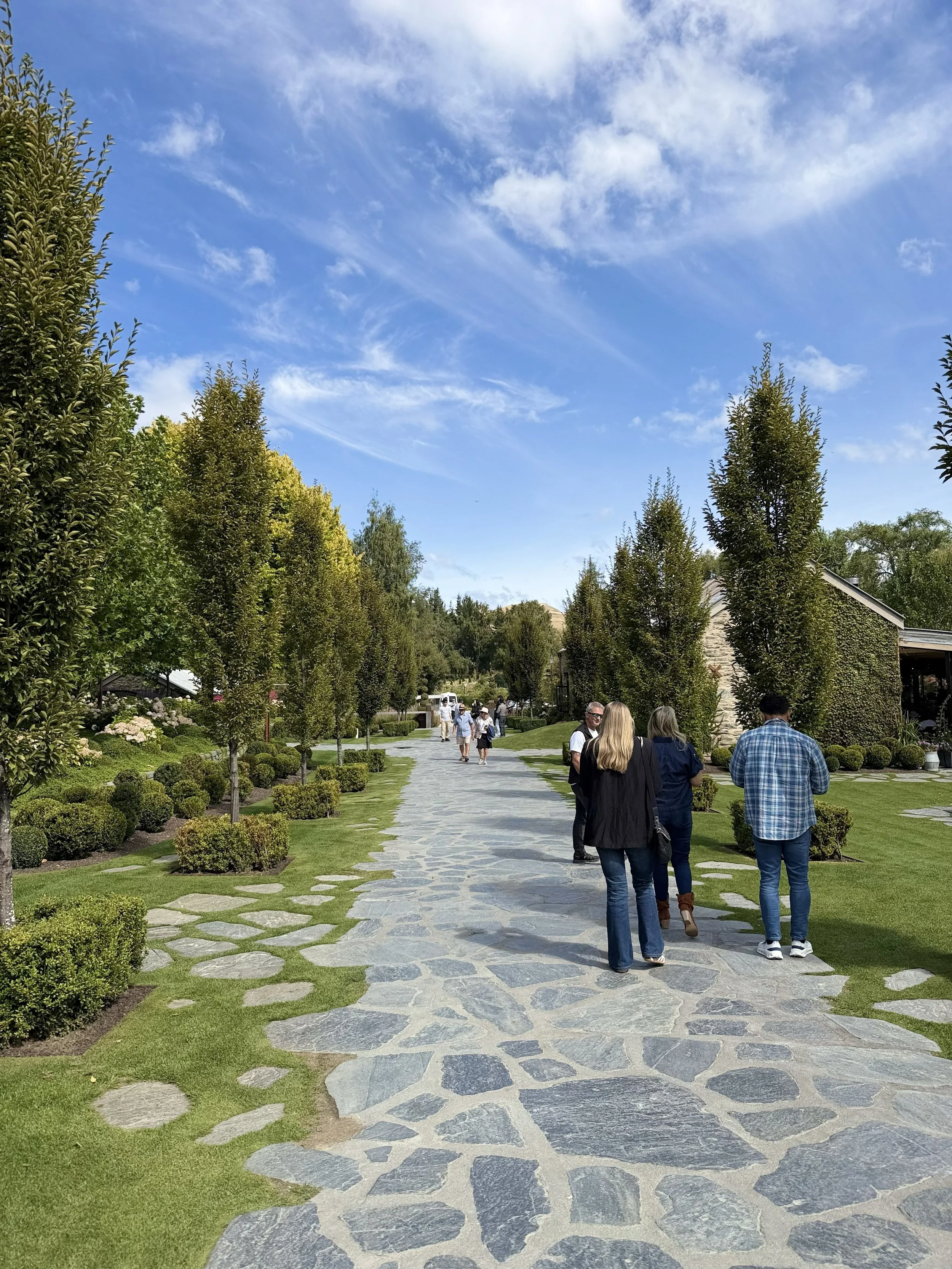 AyrBurn lunch - lakes del sur tourism