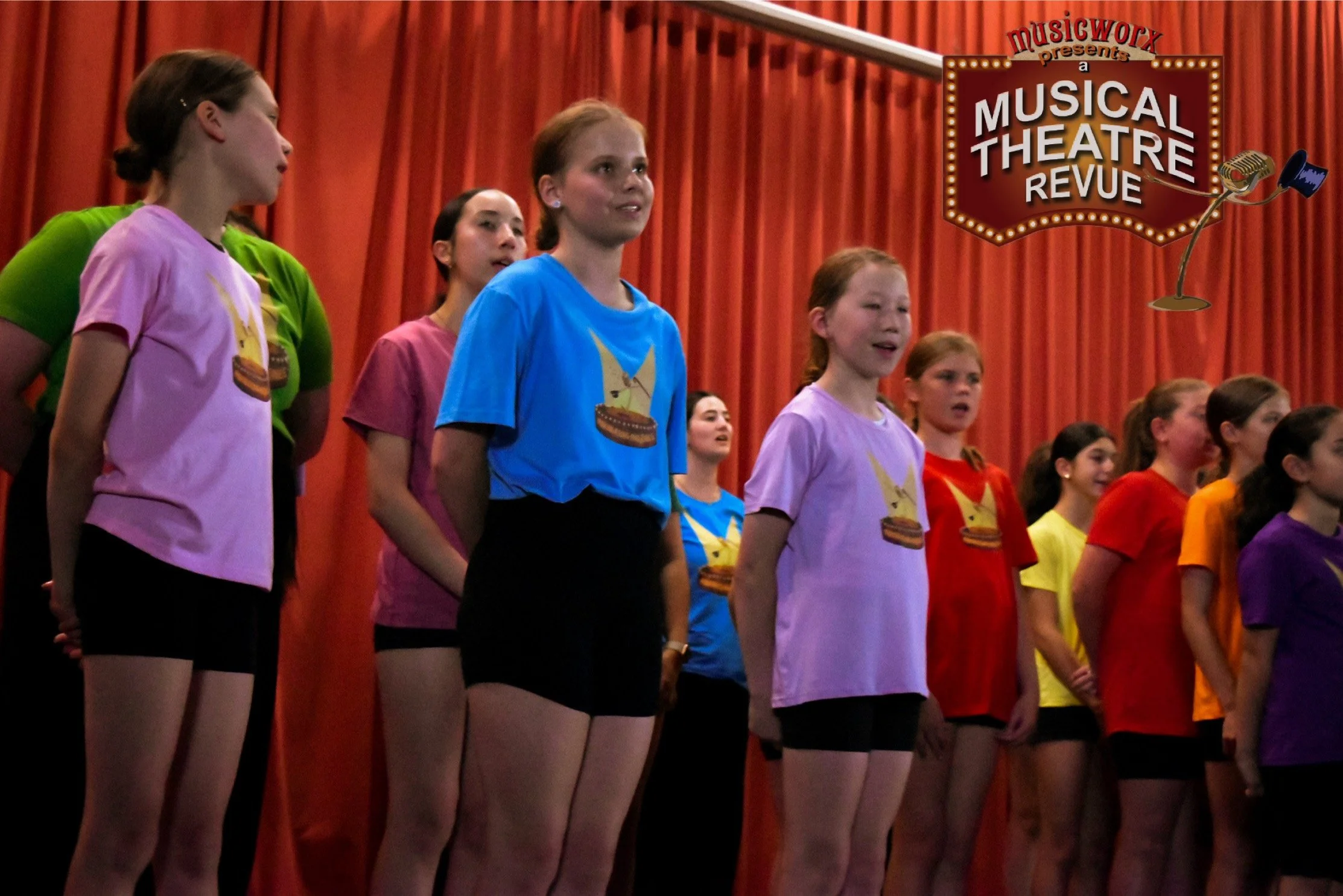 Revue Monday Rehersal-03.jpg