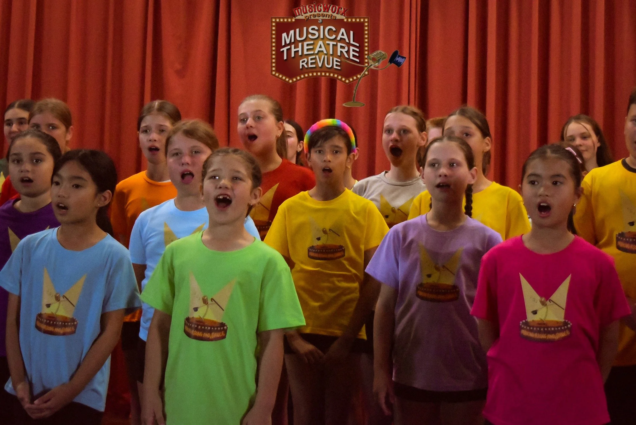 Revue Monday Rehersal-65.jpg