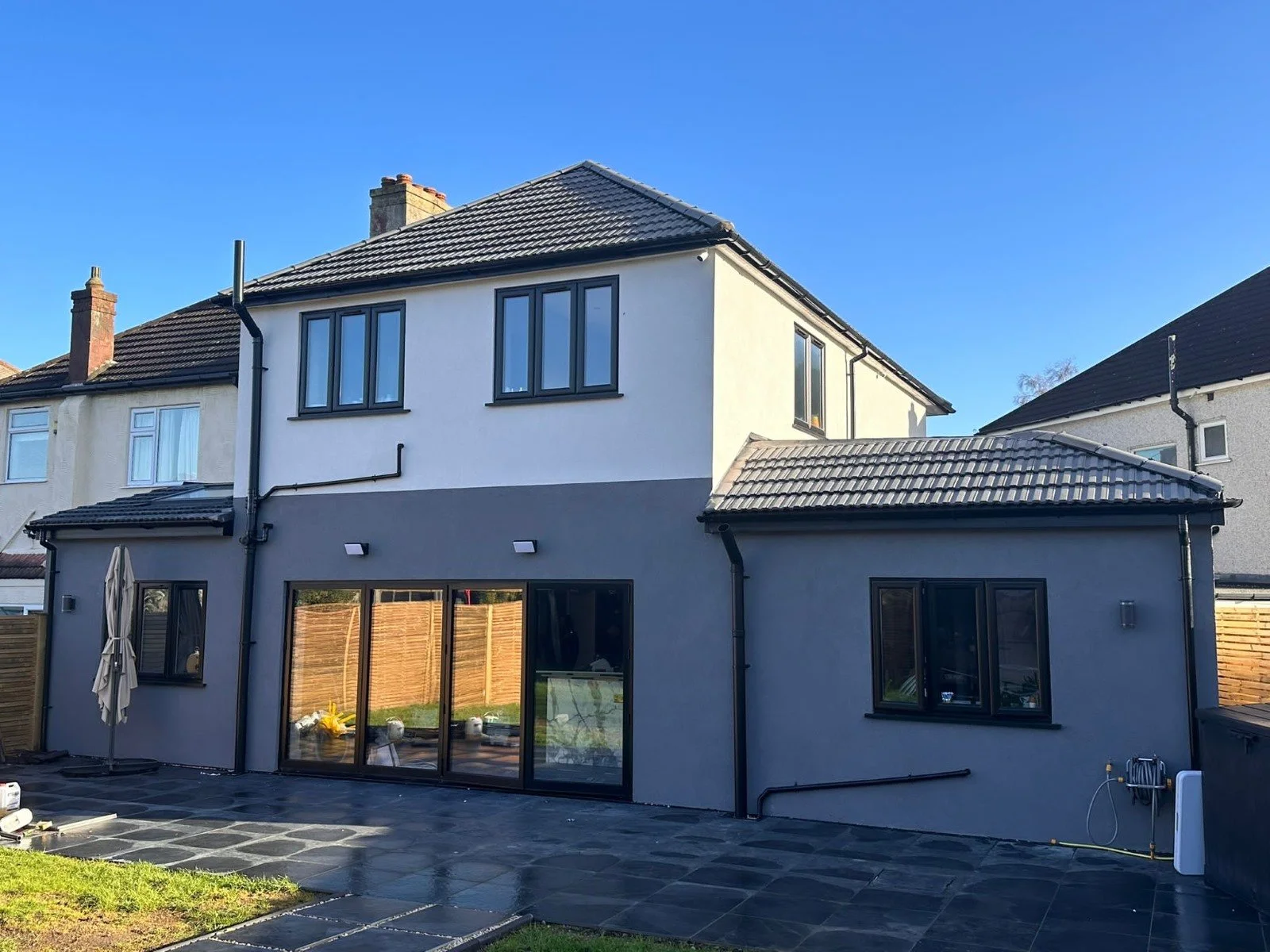 Silicone Render. Welling, Kent