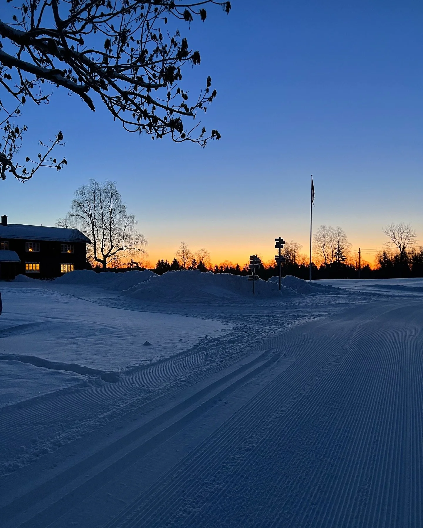 Da er det bare 12 dager igjen til Pendlerrennet 2024, og det ser ut til at vi blir rekordmange deltakere. 

Vi gleder oss masse til gjennomf&oslash;ringen. 
Les gjerne siste innlegg p&aring; nettsiden om ern&aelig;ring og lytt p&aring; podcasten til 