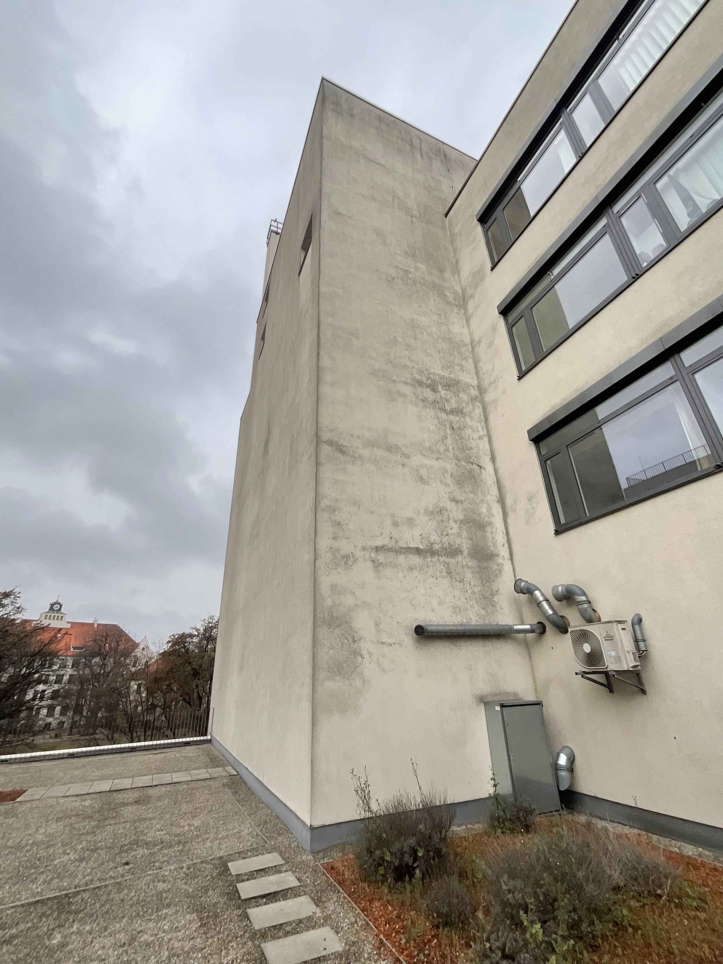 Schmutzfassade Beispiel