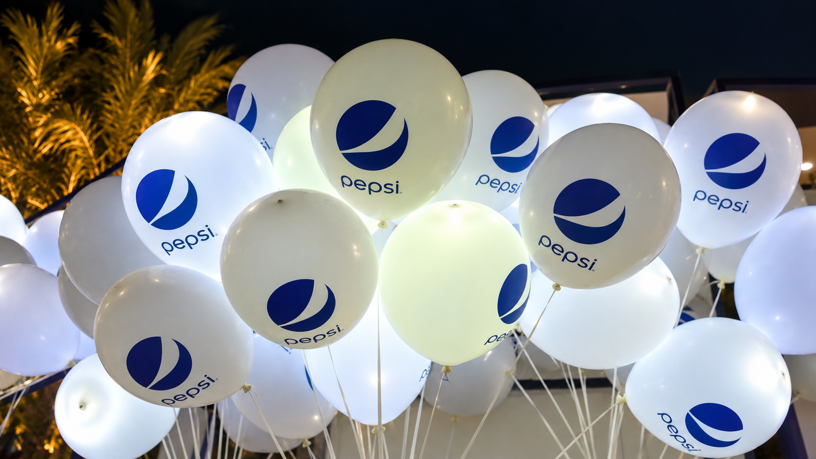 Custom Pepsi LED Balloons 2.png