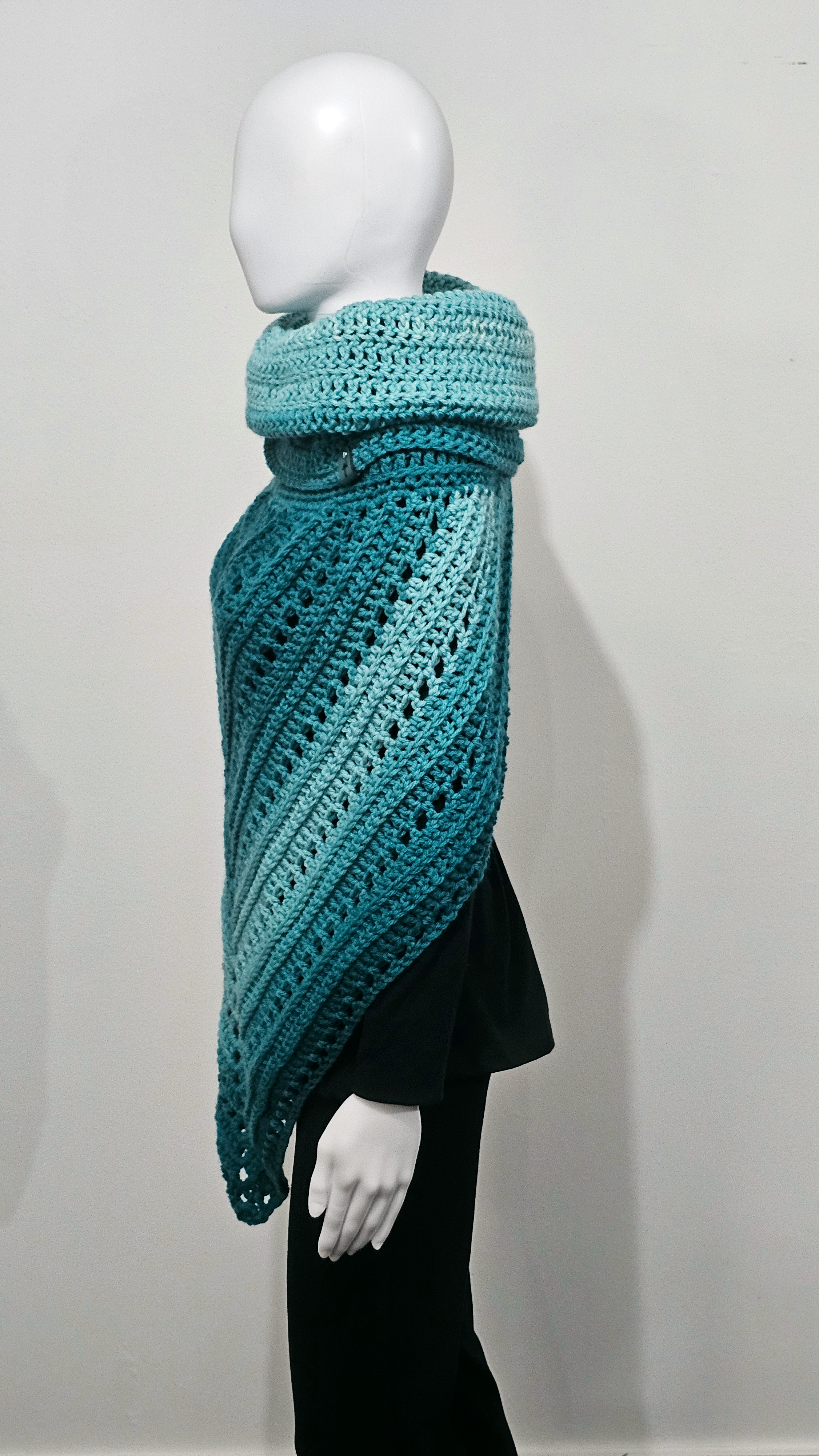 Deep Teal hood side 1.png