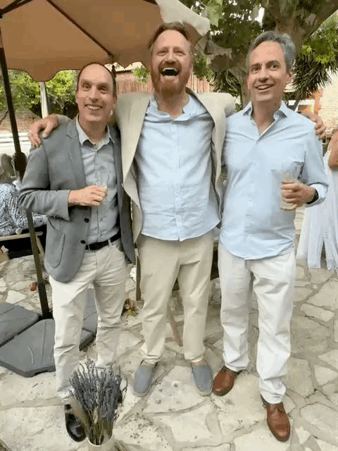 5694B8C6-A62E-4B43-B5DF-4744BDC156E4.GIF