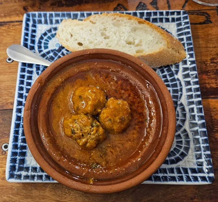 Granada_tapas_Om_kalsum.jpg
