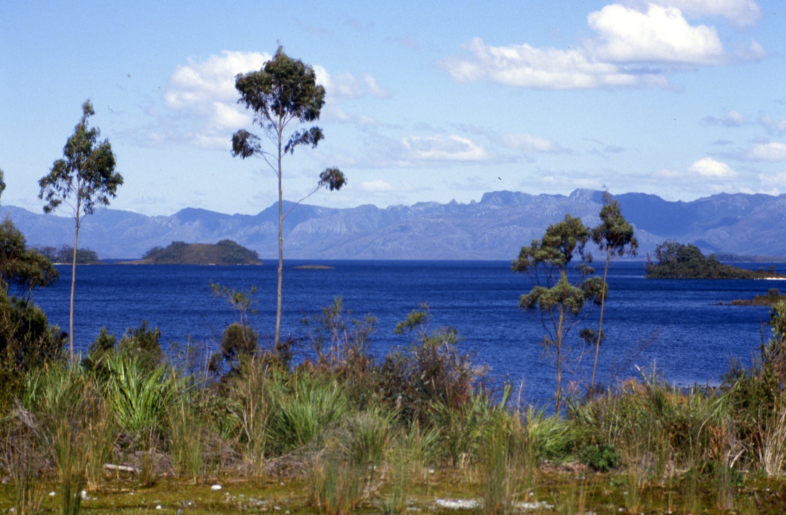Eileen Jean Fenn 016 Lake Pedder October 1985