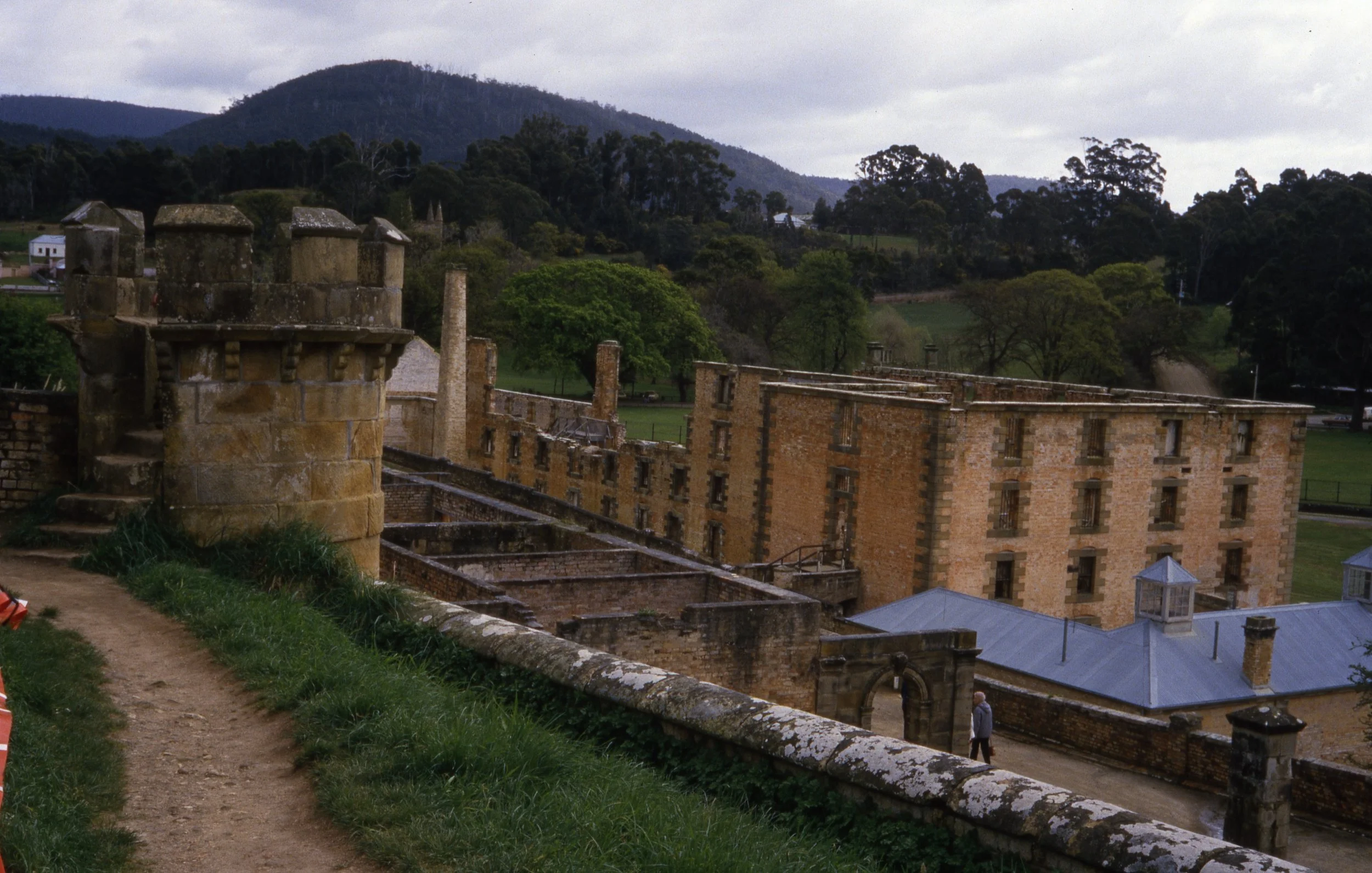 Eileen Jean Fenn 005 Port Arthur Guard House And Penitentiary  10 1985